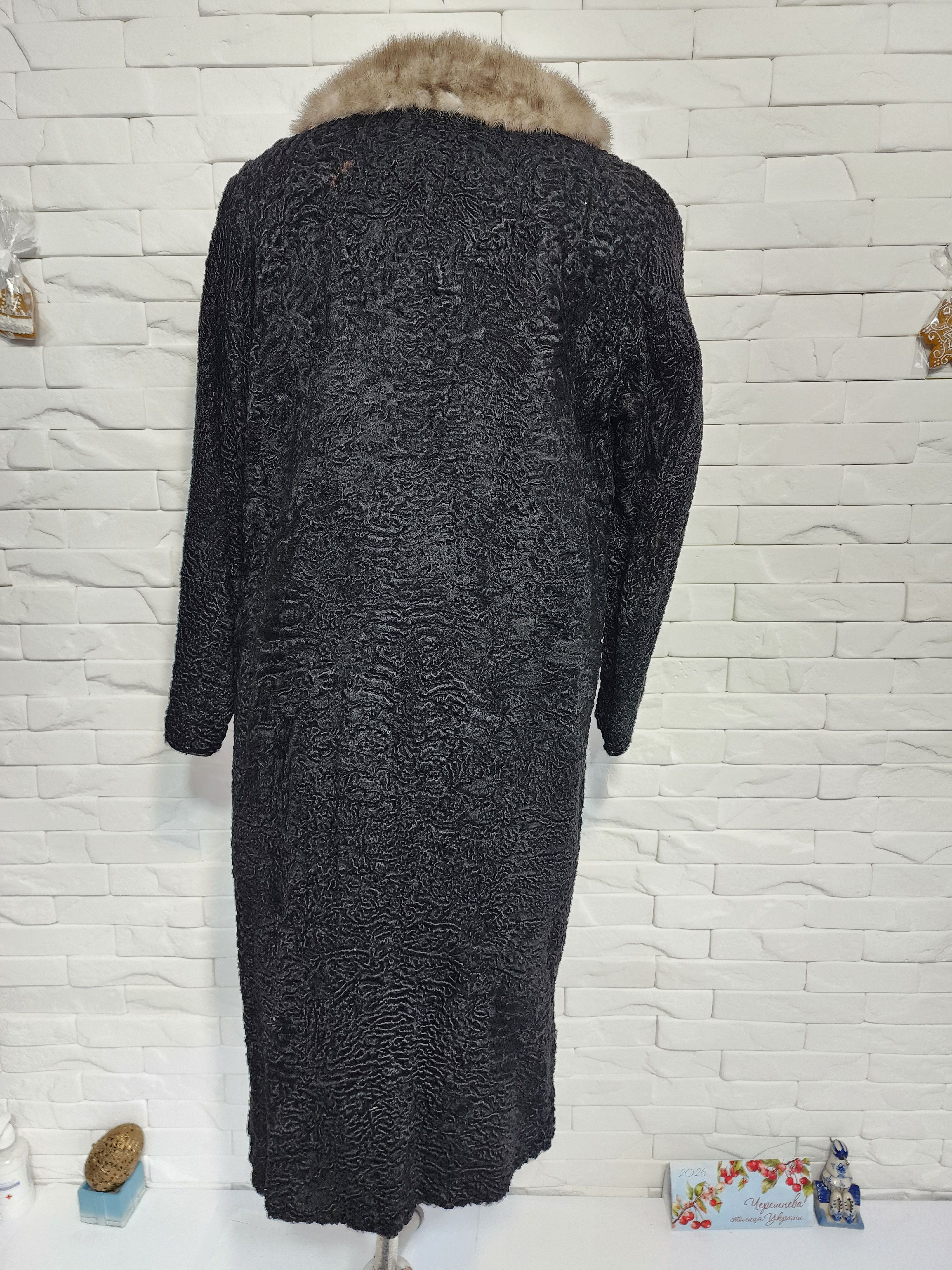 Furla Black Sheepskin Fur Coat: Women's Warm Winter Outerwear Size L / US 10 / IT 46 - 4 Thumbnail