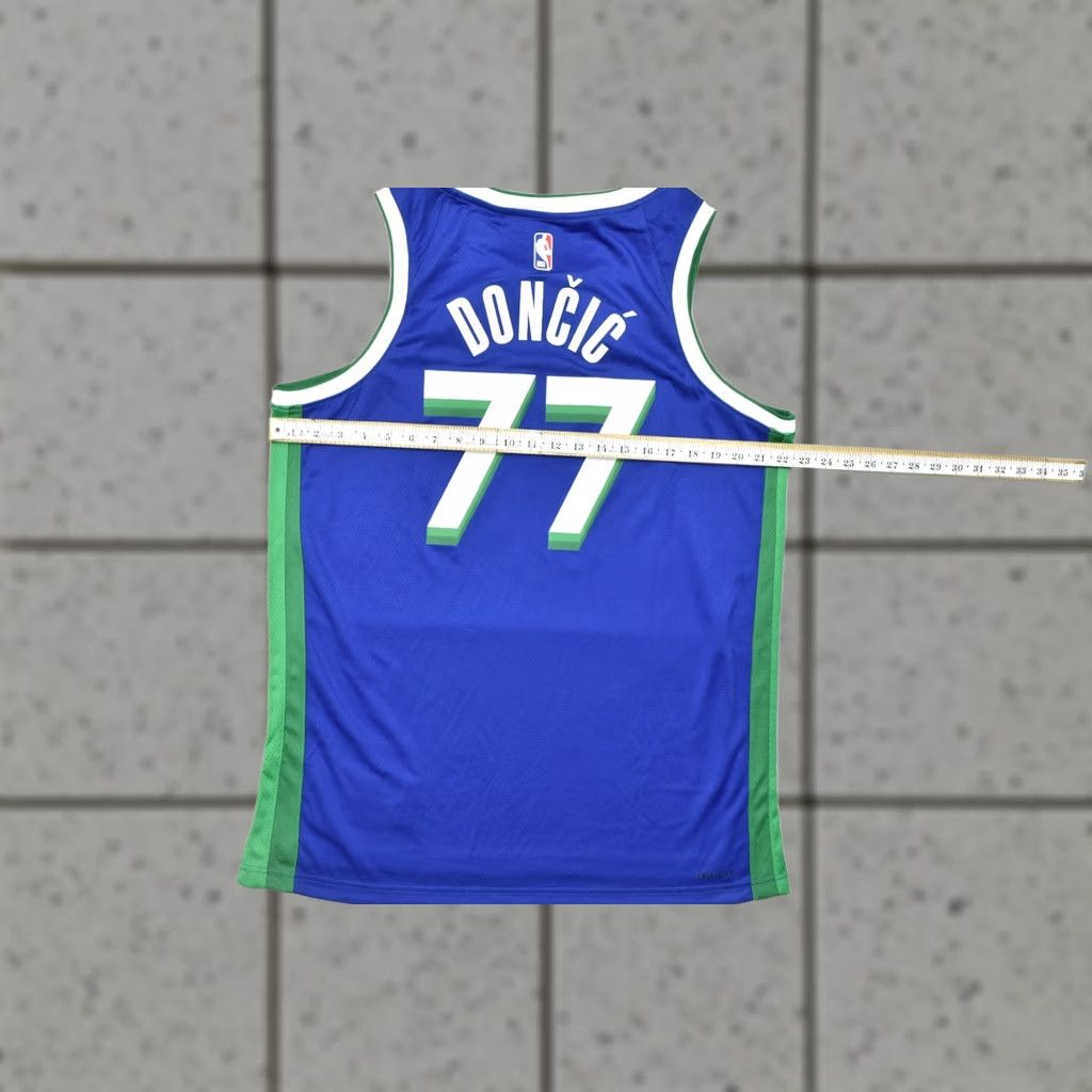 Nike Nike Luka Doncic Dallas Mavericks NBA City Swingman Jersey Blue Mens L NEW T-Shirt Dri-FIT Breatherable Summer Sports Size US L / EU 52-54 / 3 - 1 Thumbnail