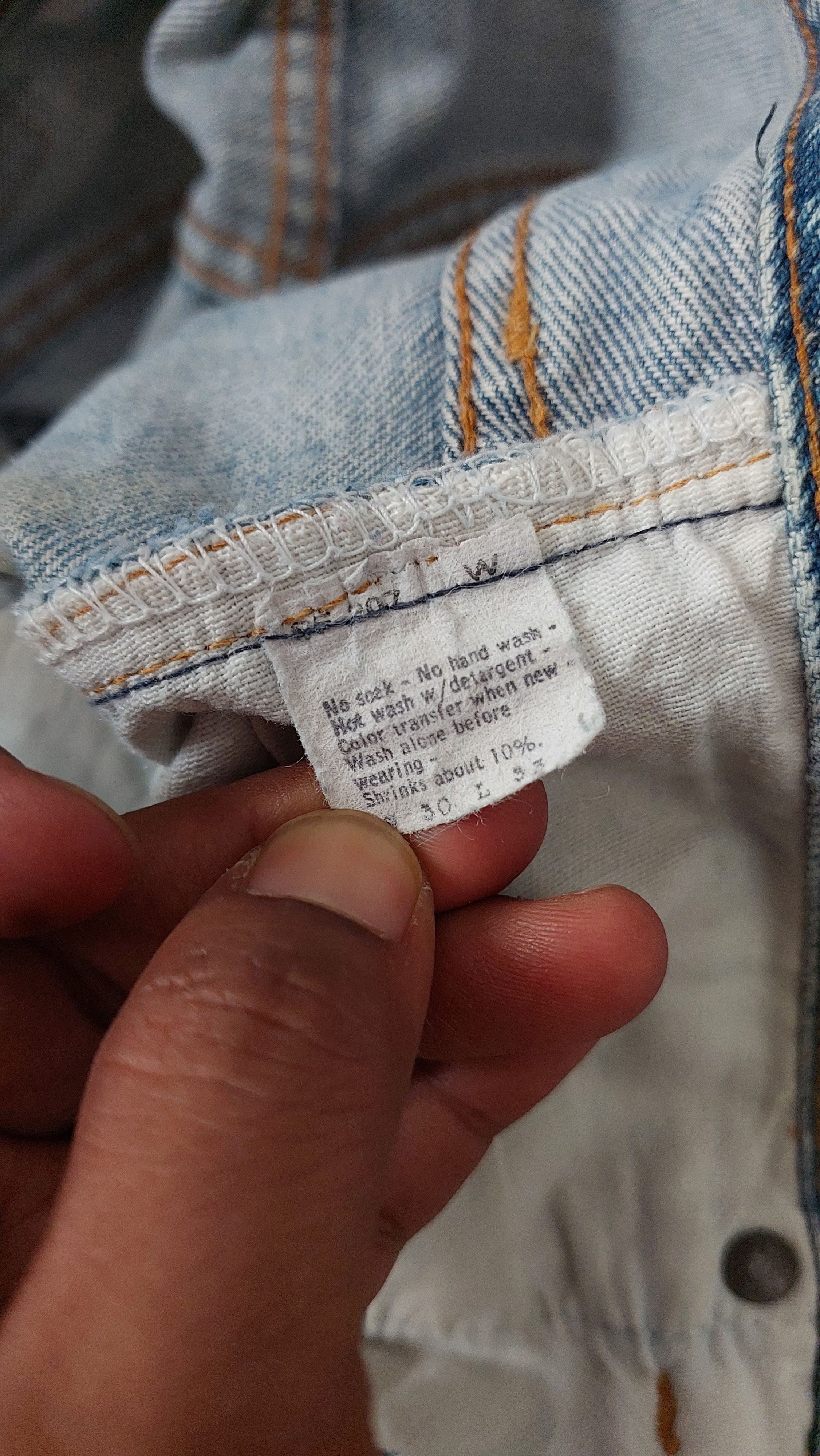 Levi's Vintage Clothing Vintage 80s Levi's 501 Selvedge Distressed Jeans Pant Size US 29 - 9 Thumbnail