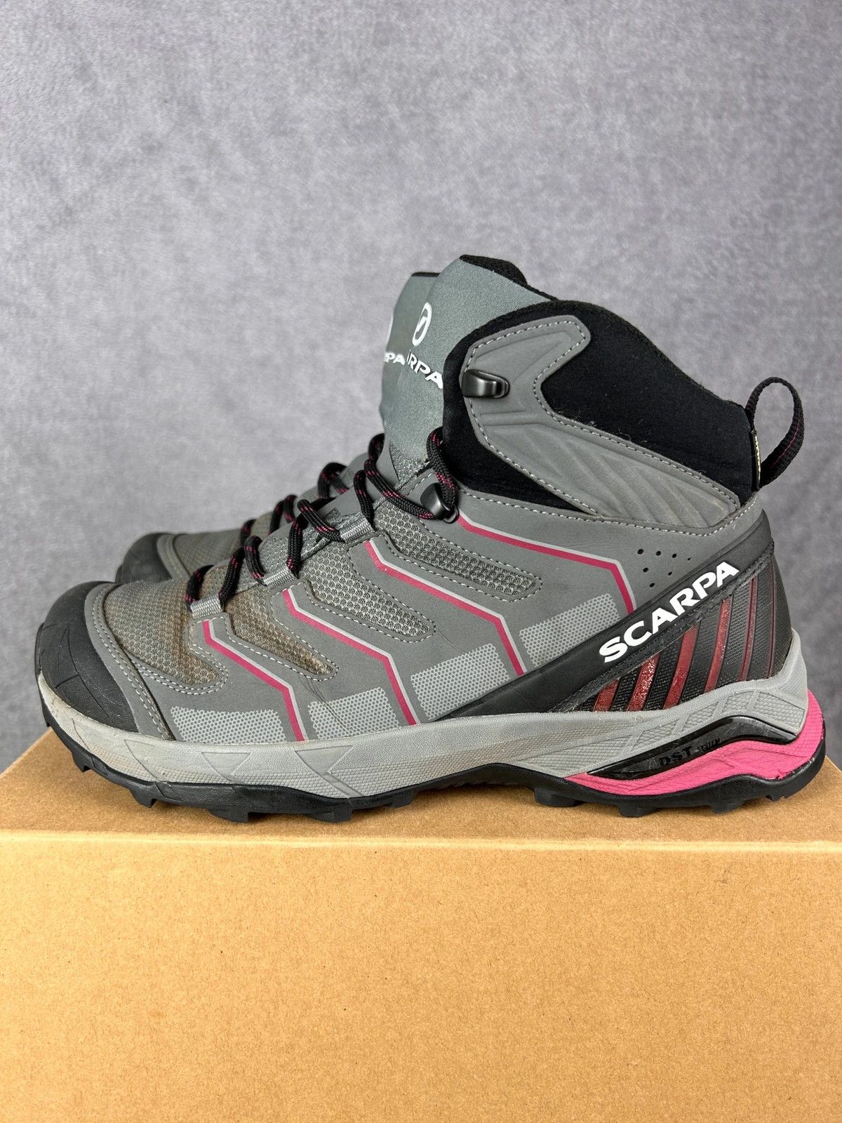Scapa Sports Scarpa Maverick Mid GTX trekking hiking sneakers Size US 9 / IT 39 - 2 Thumbnail