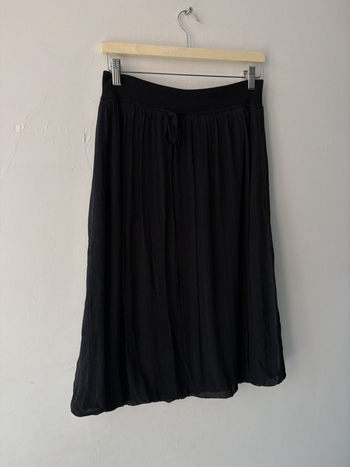 Escada Escada silk skirt Size 26" / US 2 / IT 38 - 6 Thumbnail