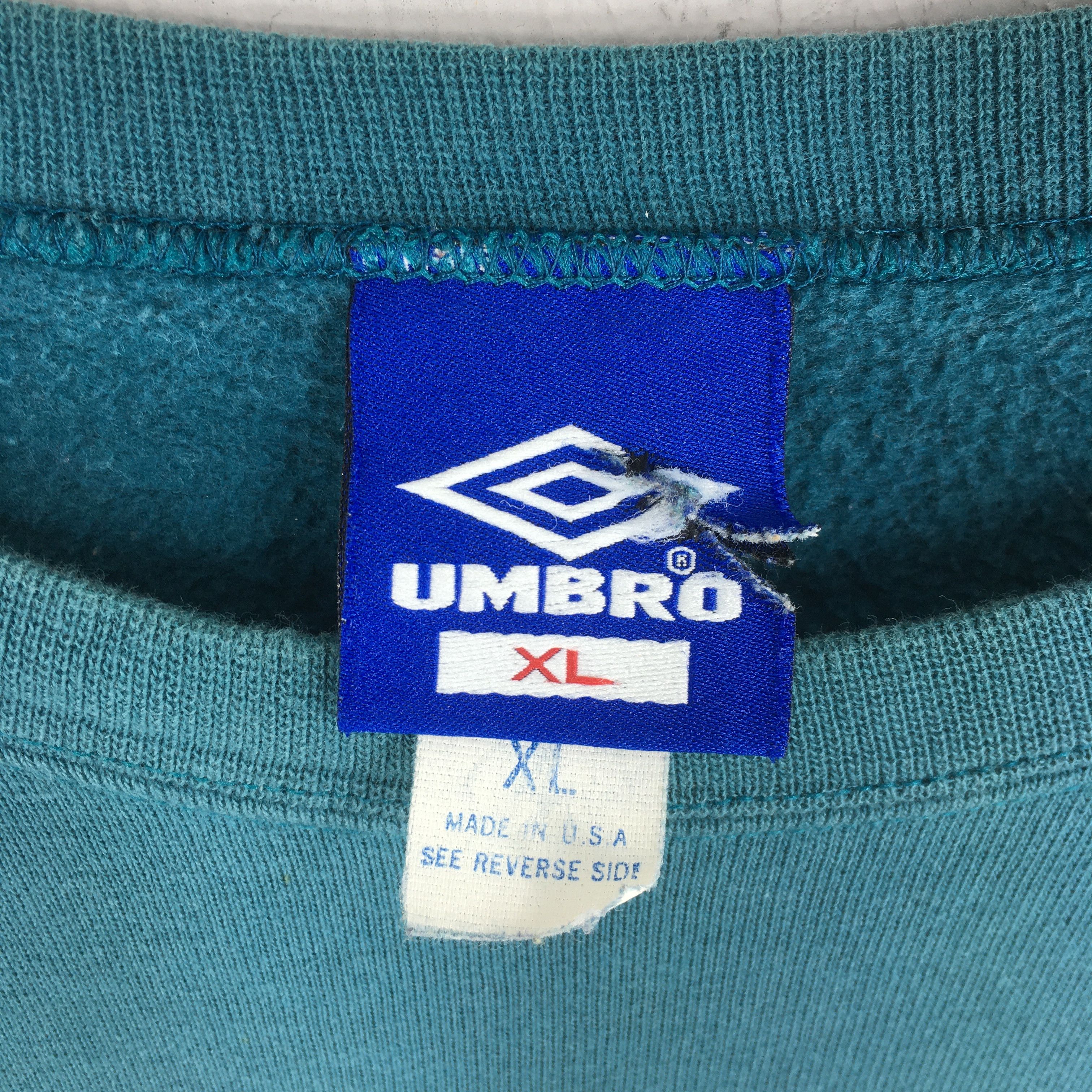 Umbro Vintage 90s Umbro Soccer Sportswear Green Sweatshirt XLarge Size US XL / EU 56 / 4 - 6 Thumbnail