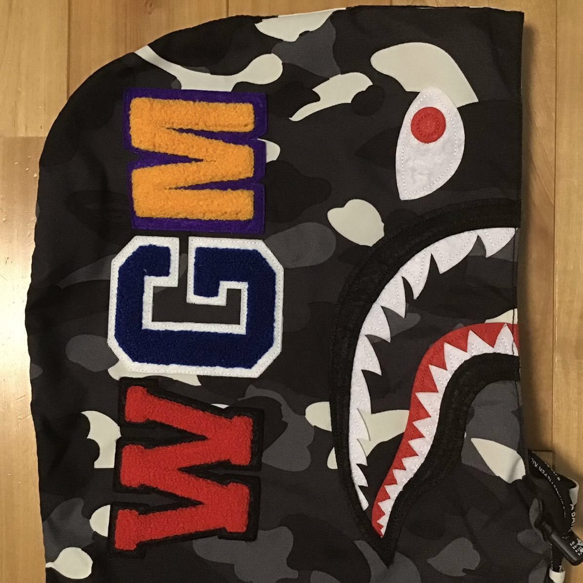 Bape 💫Glow in the Dark💫 BAPE camo shark hoodie snowboard jacket Size US M / EU 48-50 / 2 - 5 Thumbnail