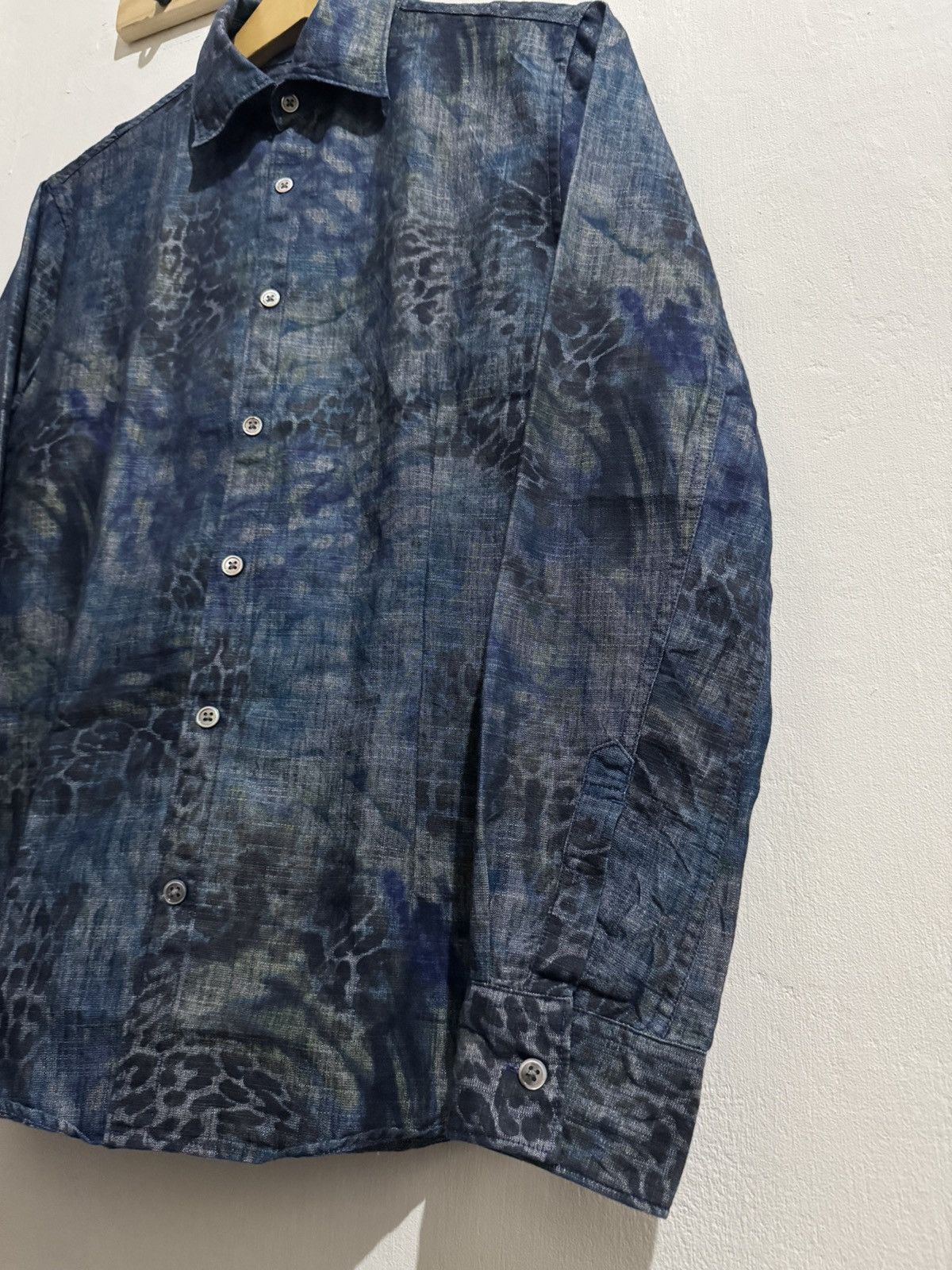 Tornado Mart 2000s Tornado Mart Leopard Pattern Ifsixwasnine Shirt Size US M / EU 48-50 / 2 - 3 Thumbnail