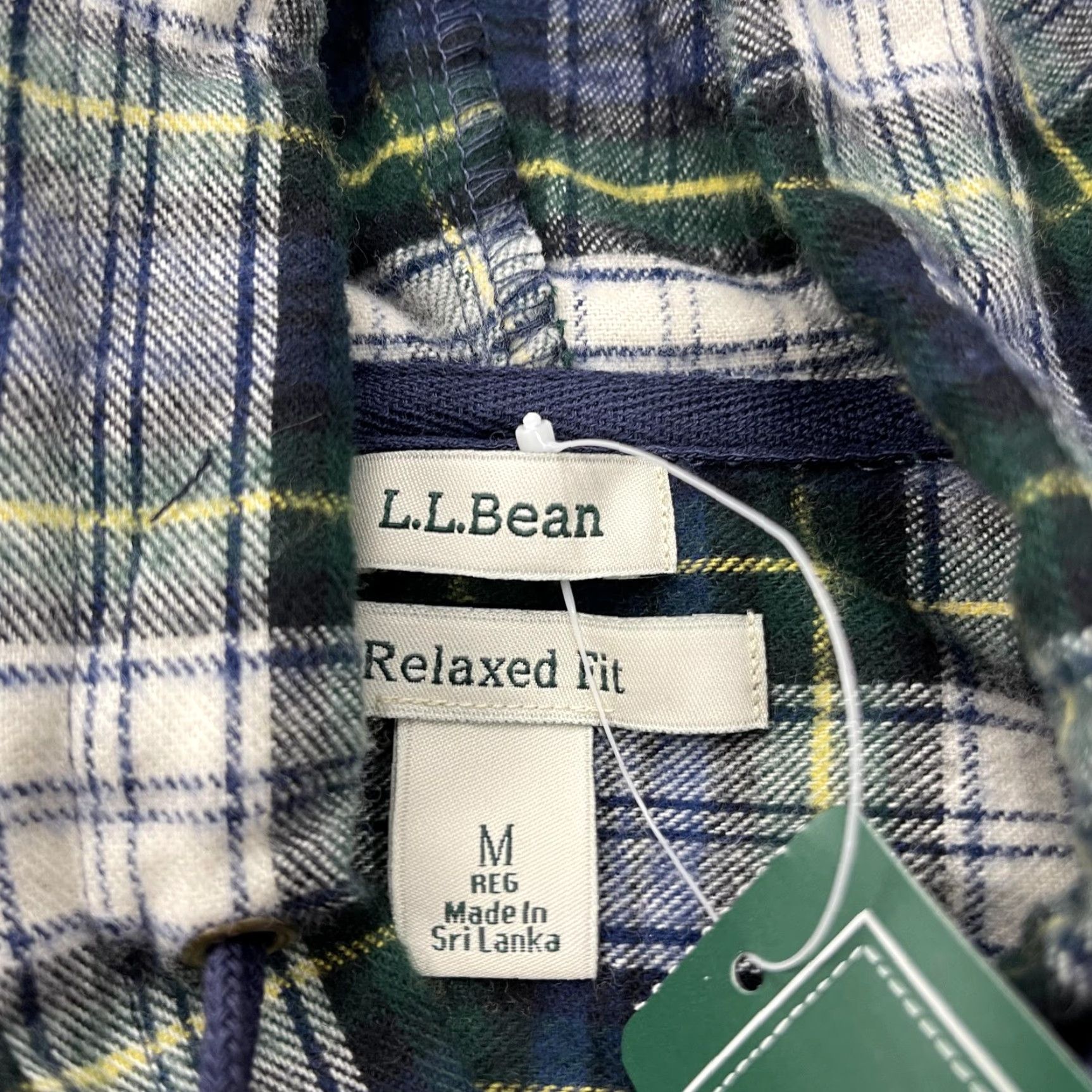 Vintage L.L. Bean Hoodie Womens Medium Green Blue Scotch Plaid Relaxed Fit Cotton Flannel Shirt? Size M / US 6-8 / IT 42-44 - 4 Thumbnail