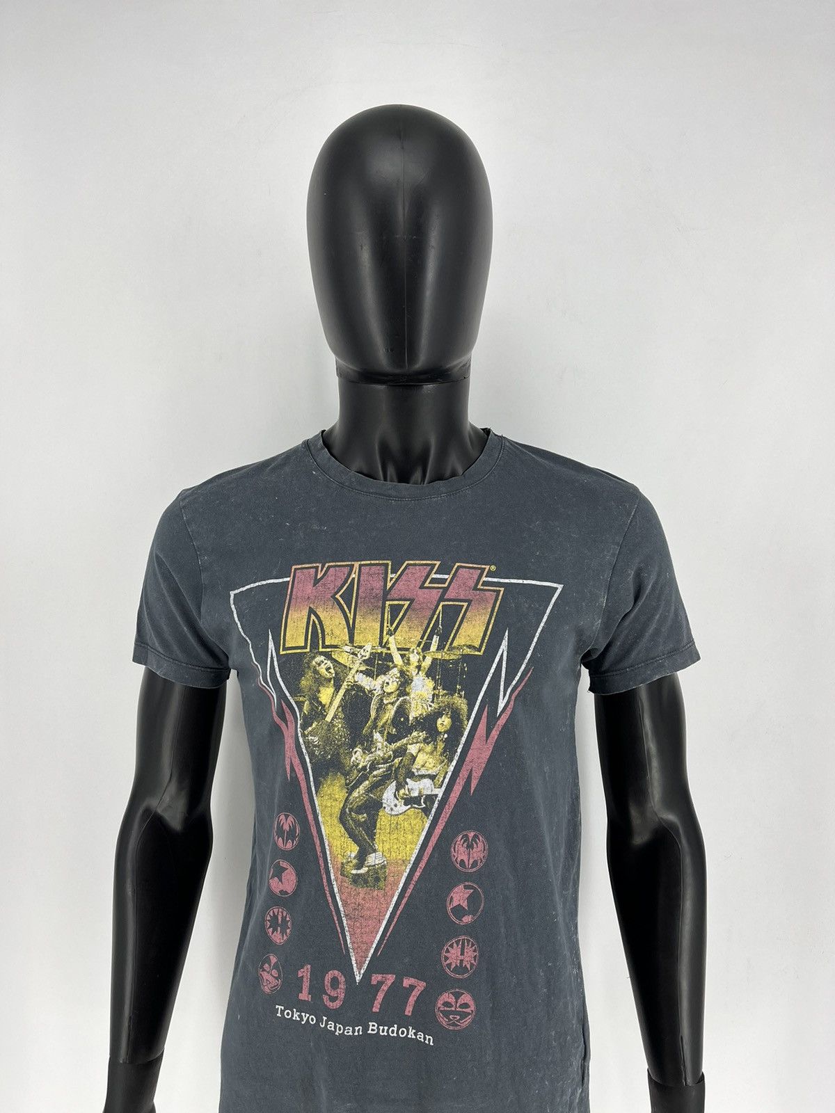 Band Tees × Vintage Vintage Kiss Tokyo Jspan Tour T-Shirt Dead Face Band Rock Size US S / EU 44-46 / 1 - 1 Thumbnail