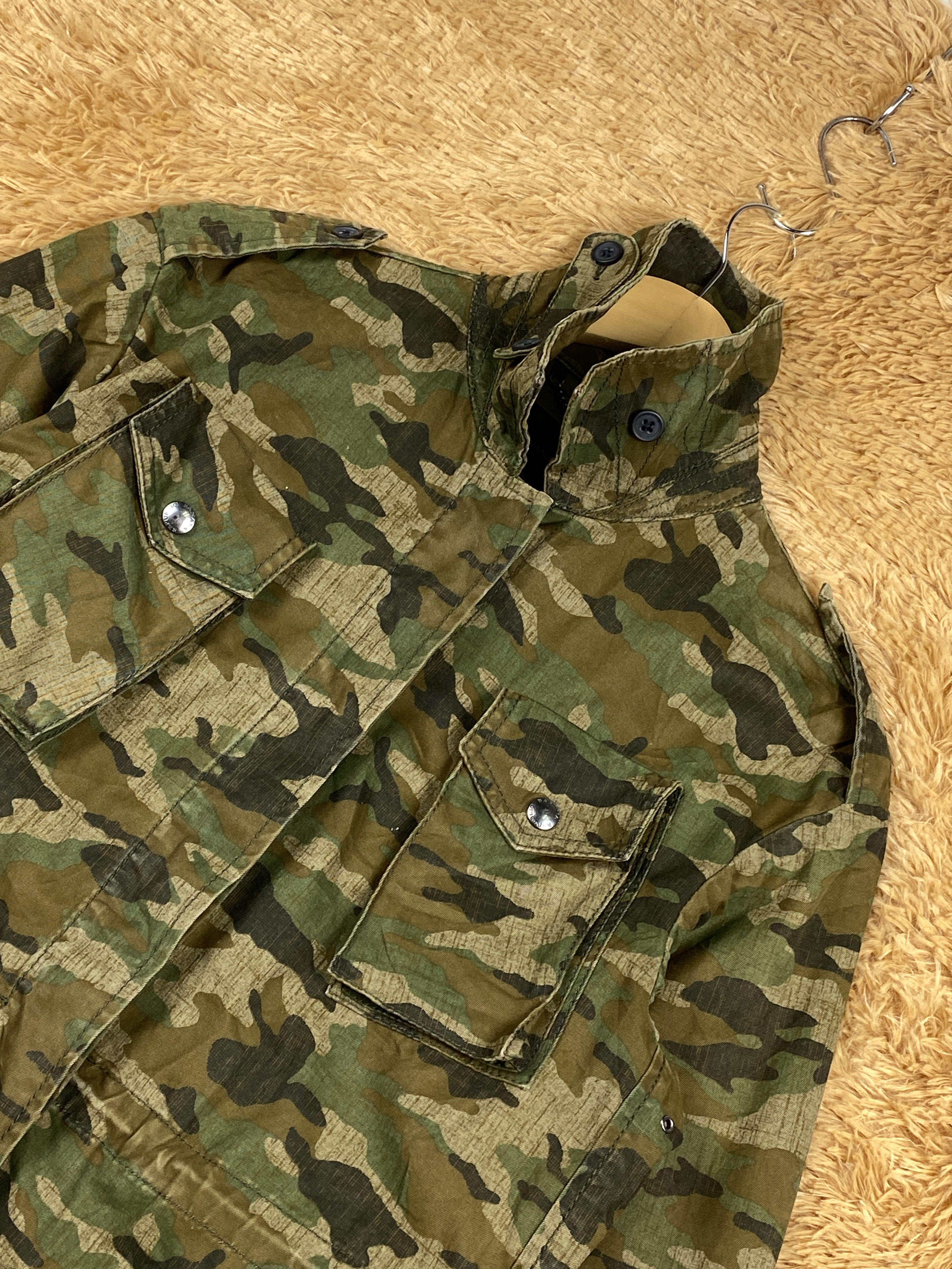 Banana Republic Vintage Banana Republic Camouflage Jacket J1713 Size US S / EU 44-46 / 1 - 2 Thumbnail