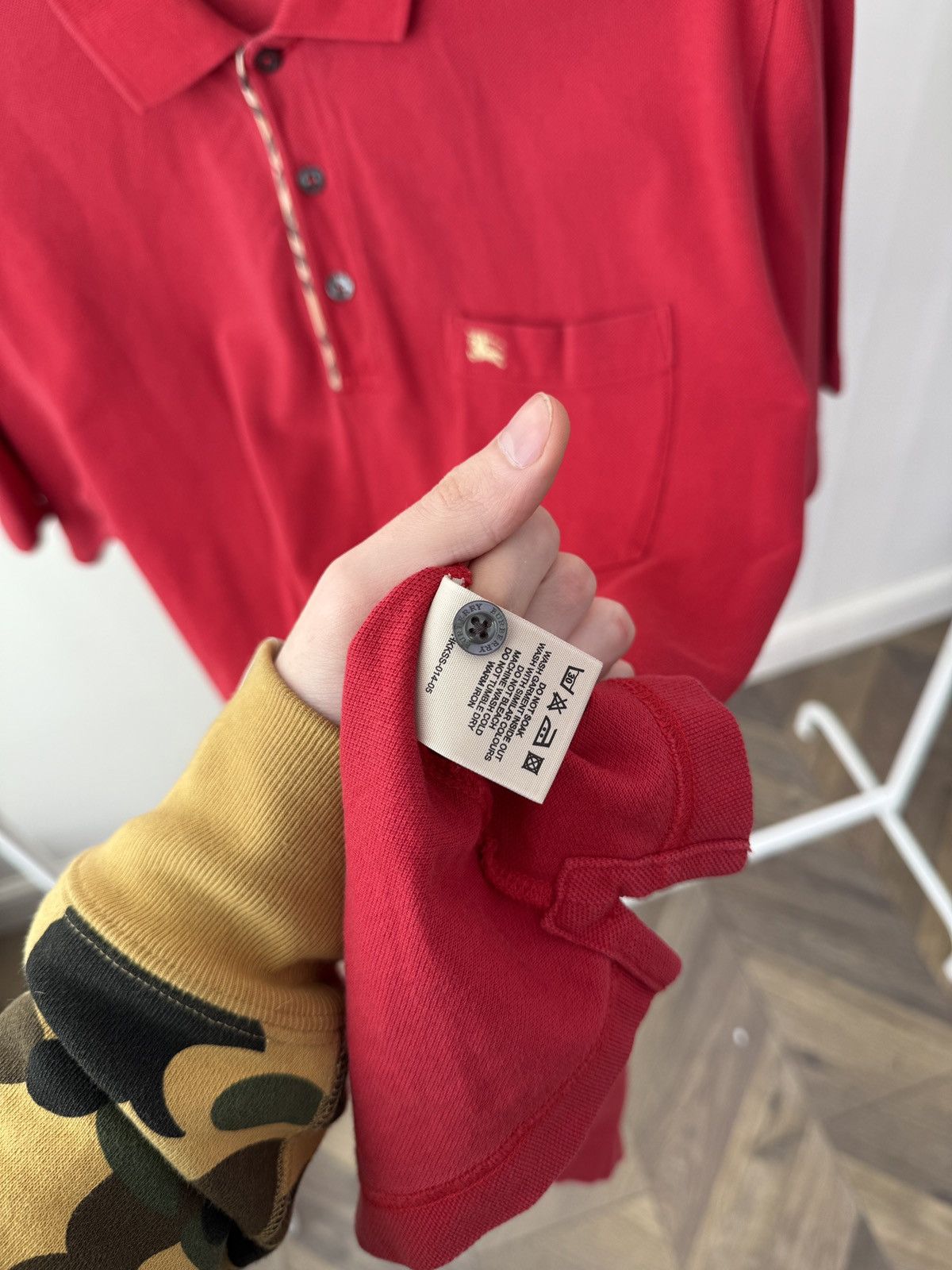 Burberry Vintage Burberry London Mens Red Polo Shirt Short Sleeve Size US M / EU 48-50 / 2 - 9 Thumbnail