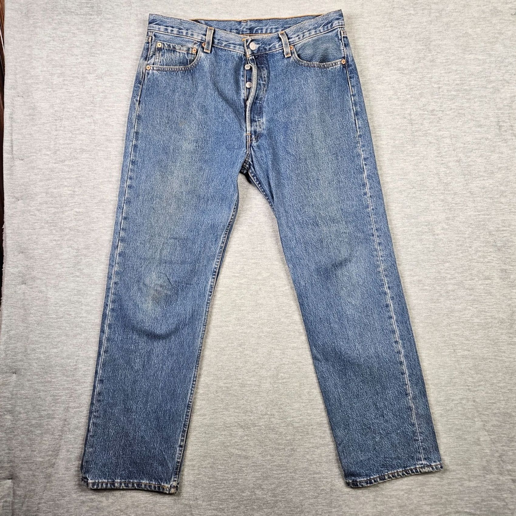 Levi's VINTAGE Levi's 501 Jeans Button Fly Blue 32 Inseam 30 USA Straight Mens Regular Denim Made in USA Levi's 501 Series 501 Model 90s Theme USA Century Size US 32 / EU 48 - 2 Thumbnail