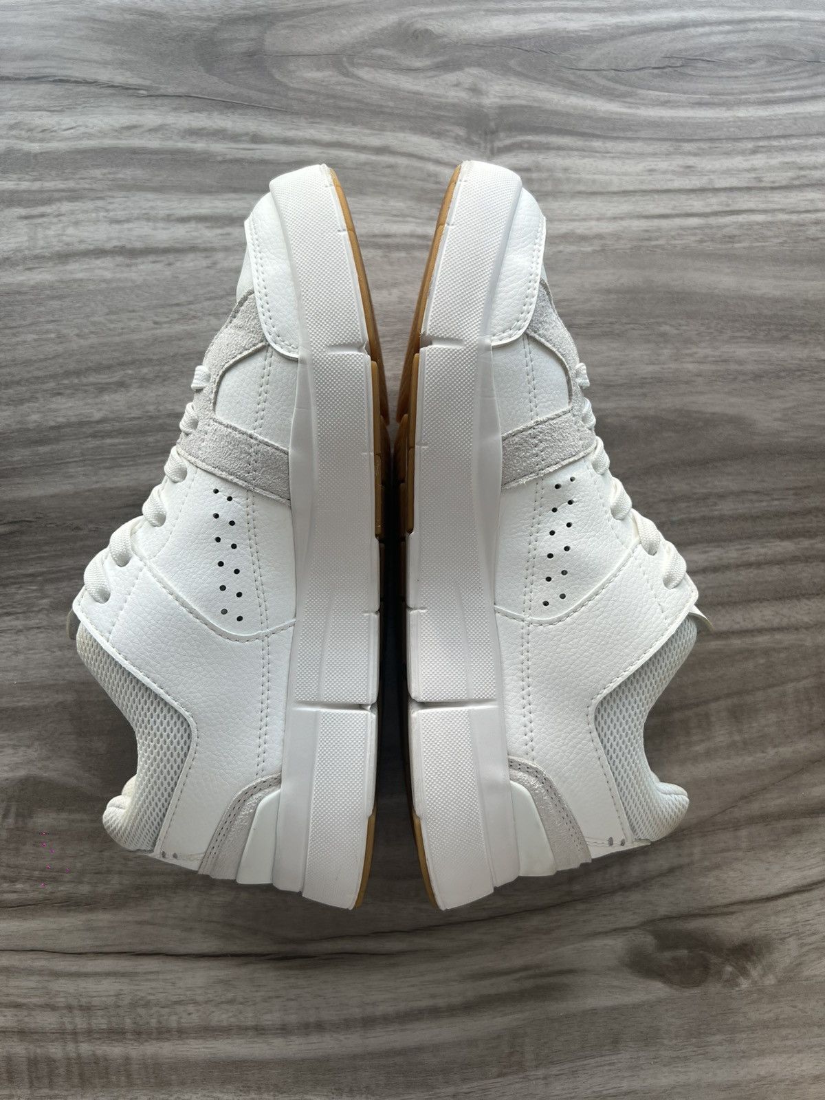 On ON Cloud The Rodger Size 5 Women’s Size US 5 / IT 35 - 3 Thumbnail