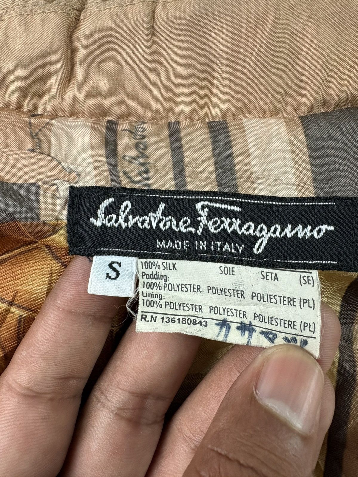 Salvatore Ferragamo × Vintage Vintage Salvatore Ferragamo Size S / US 4 / IT 40 - 9 Thumbnail