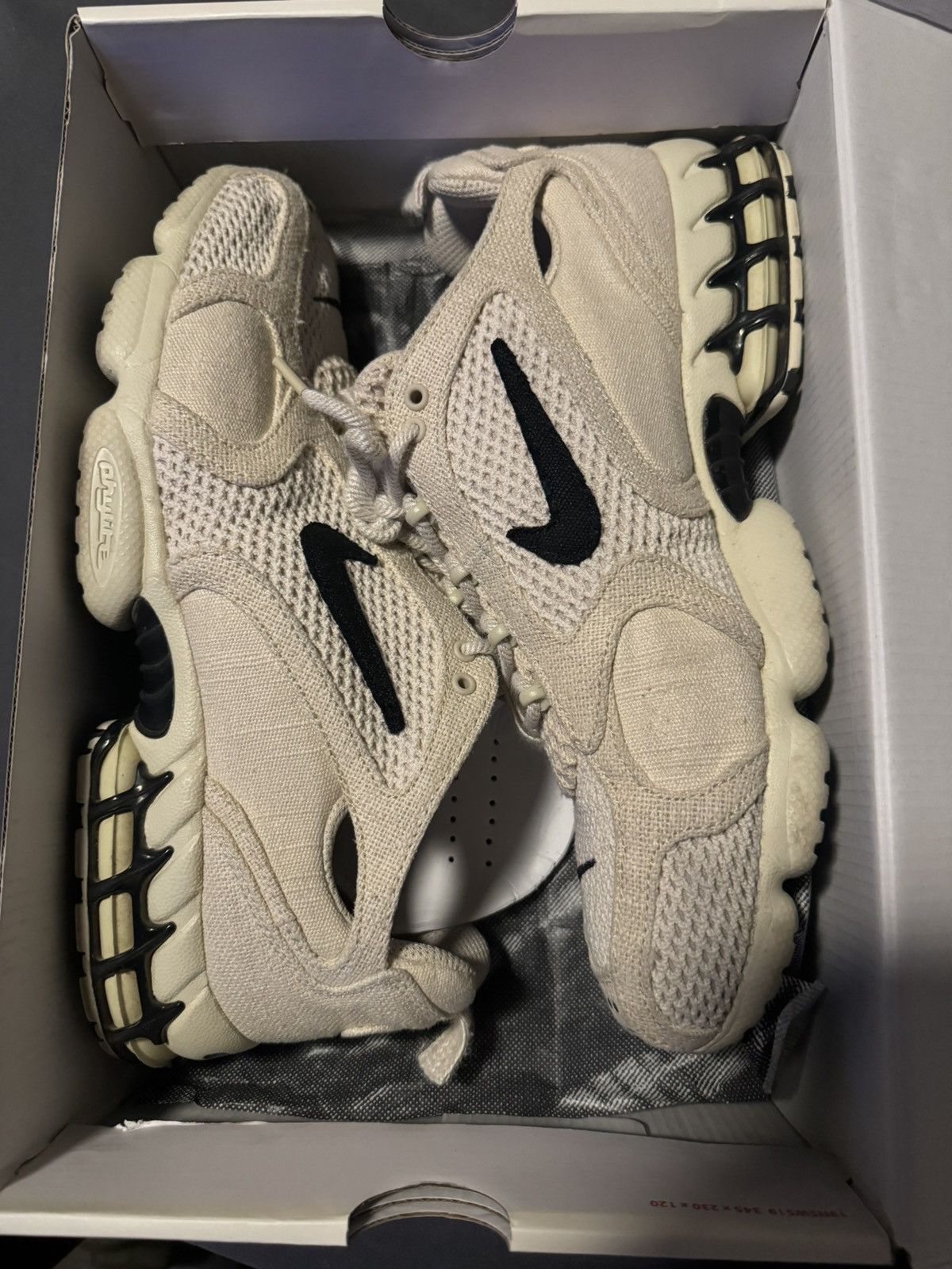 Nike stussy air zoom spiridon cage 2 fossil size 11.5
