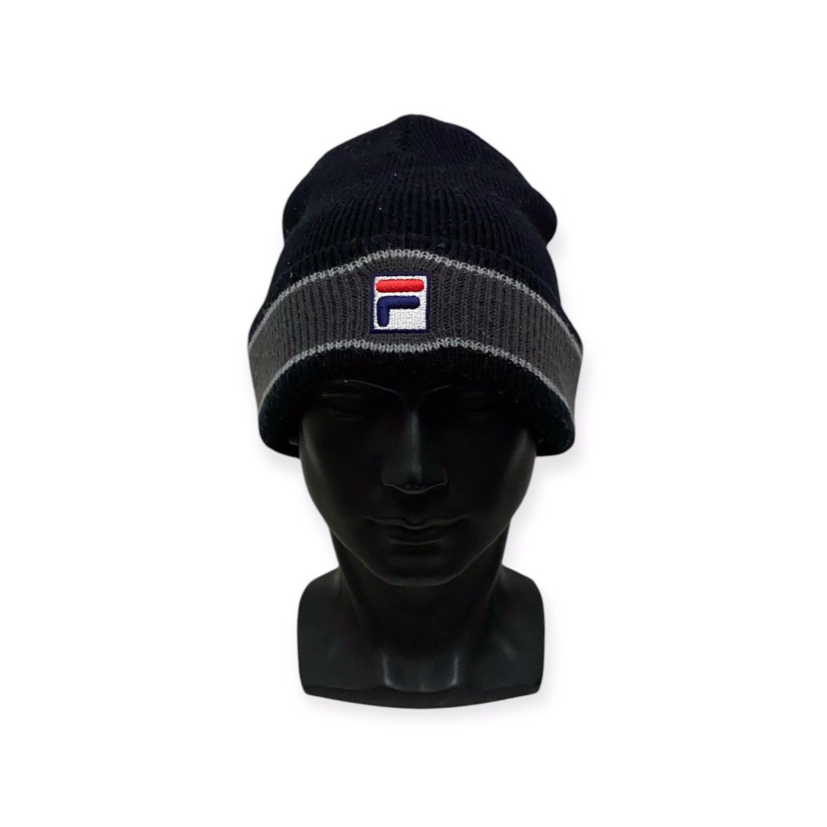Fila × Vintage Vintage Fila Small Logo Beanie Hat Size ONE SIZE - 1 Thumbnail