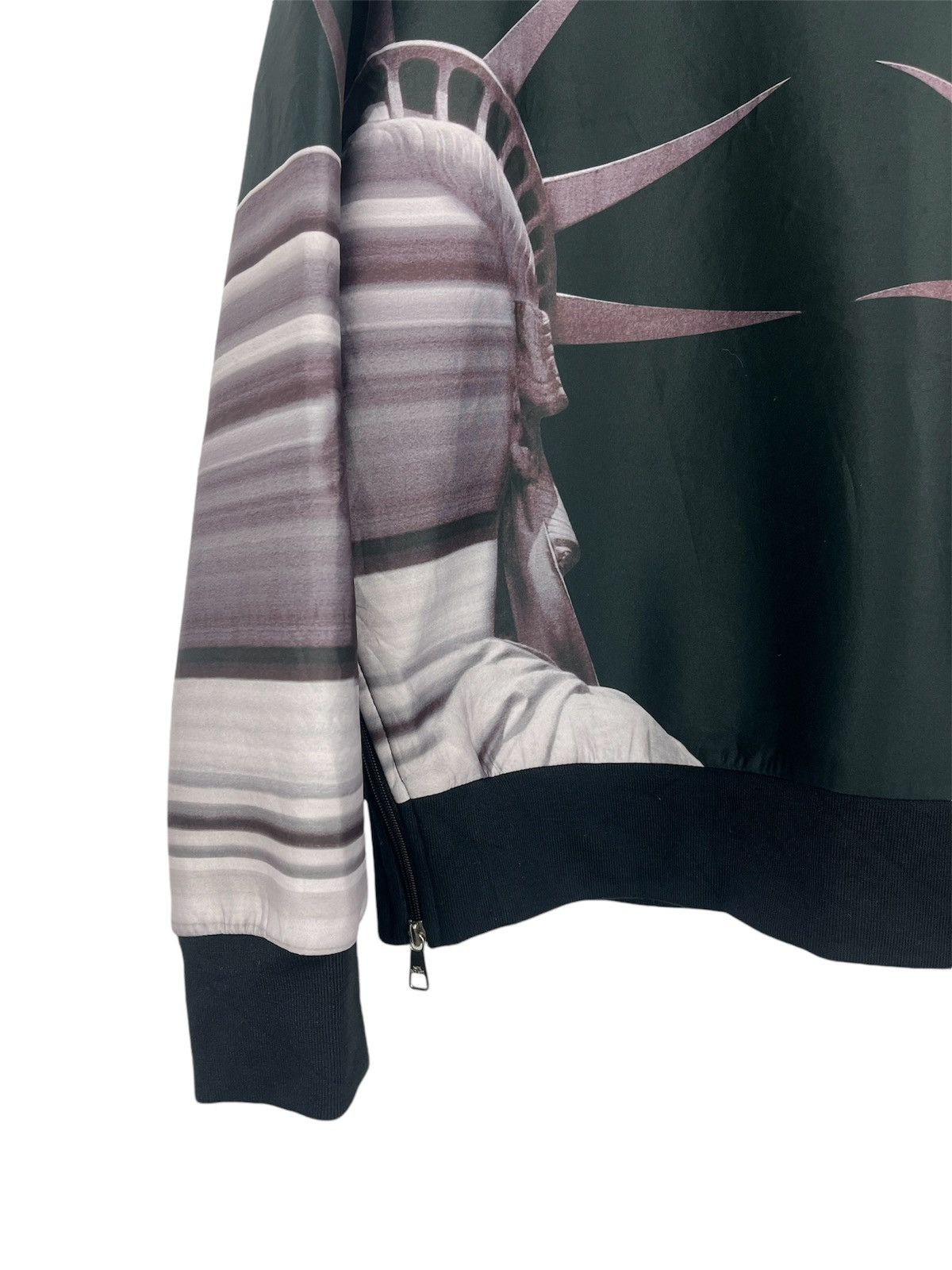 Neil Barrett Neil Barrett Statue of Liberty Sweatshirt Size M Size US M / EU 48-50 / 2 - 3 Thumbnail