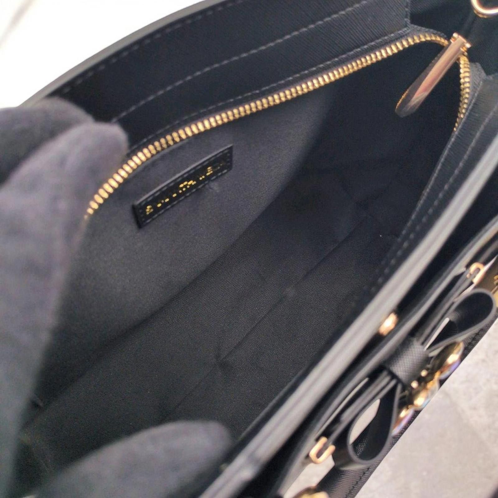 Other Samantha Vega - Women's Black Satchel Bag Size ONE SIZE - 4 Thumbnail