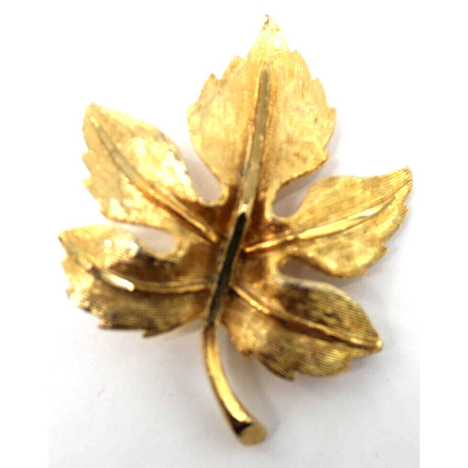 Other Classic Golden Maple Leaf Brooch Pin • Gold Tone • Textured Size ONE SIZE - 1 Thumbnail