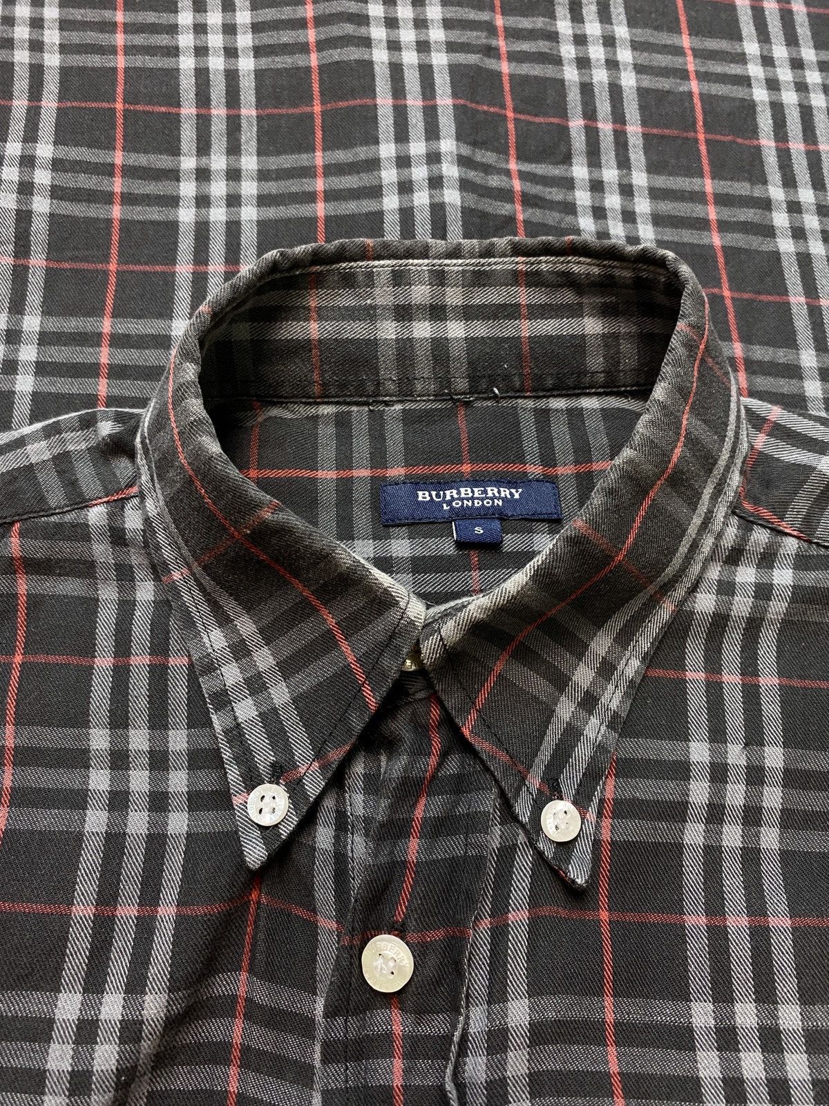 Burberry × Designer × Vintage Burberry grey checkered shirt nova check vintage Y2K luxury Size US S / EU 44-46 / 1 - 3 Thumbnail