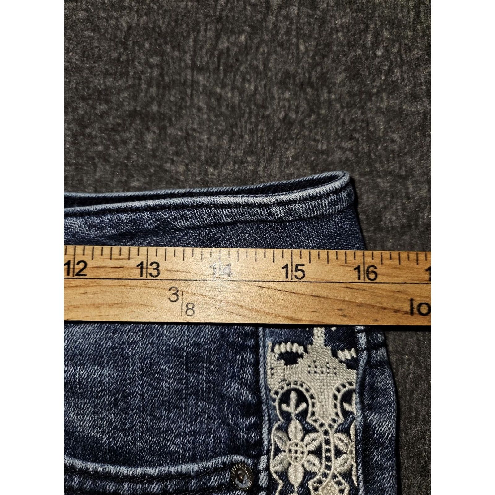 American Eagle Outfitters American Eagle Outfitters Shortie Shorts Womens 10 Blue Cutoff Lace Embroidered Slim Stretch Denim 5-Pocket Casual Summer Womens Size 32" / US 10 / IT 46 - 4 Thumbnail