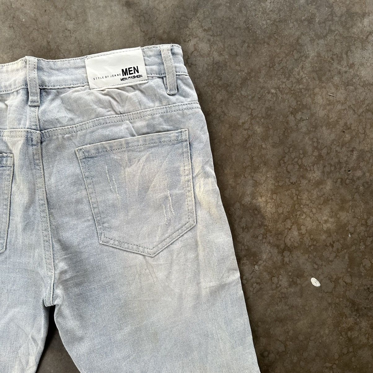 Japanese Brand × Jean × Vintage Vintage Japanese Lightwash Distressed Faded Denim Jean Pant Size US 32 / EU 48 - 11 Thumbnail