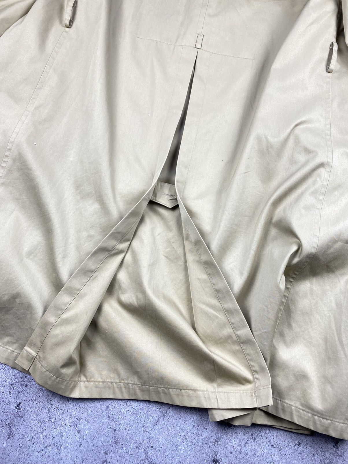 Burberry Vintage Burberry STYLE trench coat beige full novacheck Size US XL / EU 56 / 4 - 16 Thumbnail