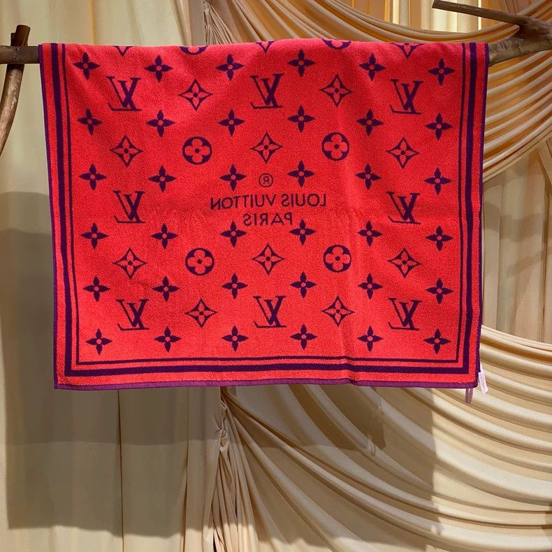 Louis Vuitton Louis Vuitton Purple presbyopic bath towel Size ONE SIZE - 2 Thumbnail