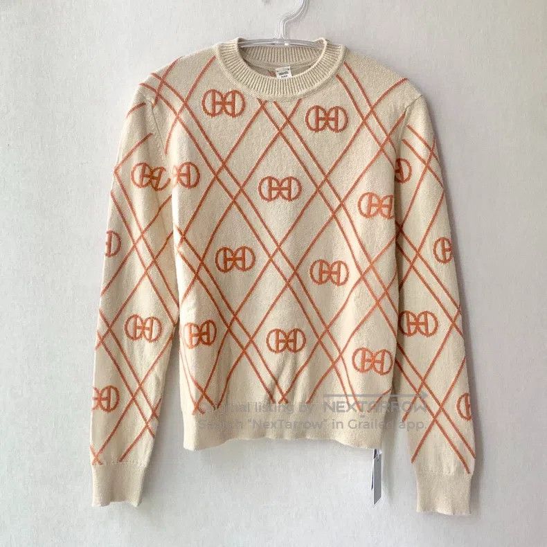 Hermes Hermes Knit Sweater in Khaki Size XXS / US 00 / IT 34 - 1 Thumbnail