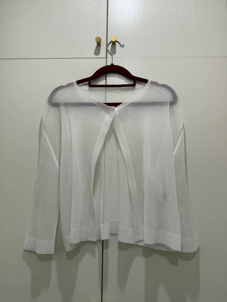 Issey Miyake issey miyake size：3 White cardigan 2506-Nextarrow Size XXS / US 00 / IT 34 - 2 Thumbnail