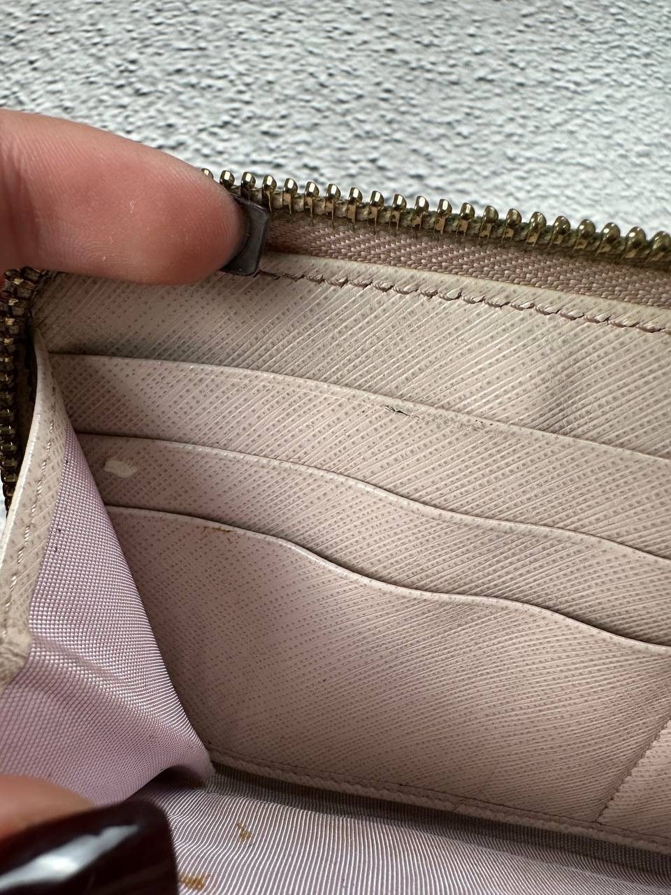 Salvatore Ferragamo Vintage Salvatore Ferragamo Leather Beige Wallet Old Money Size ONE SIZE - 12 Thumbnail