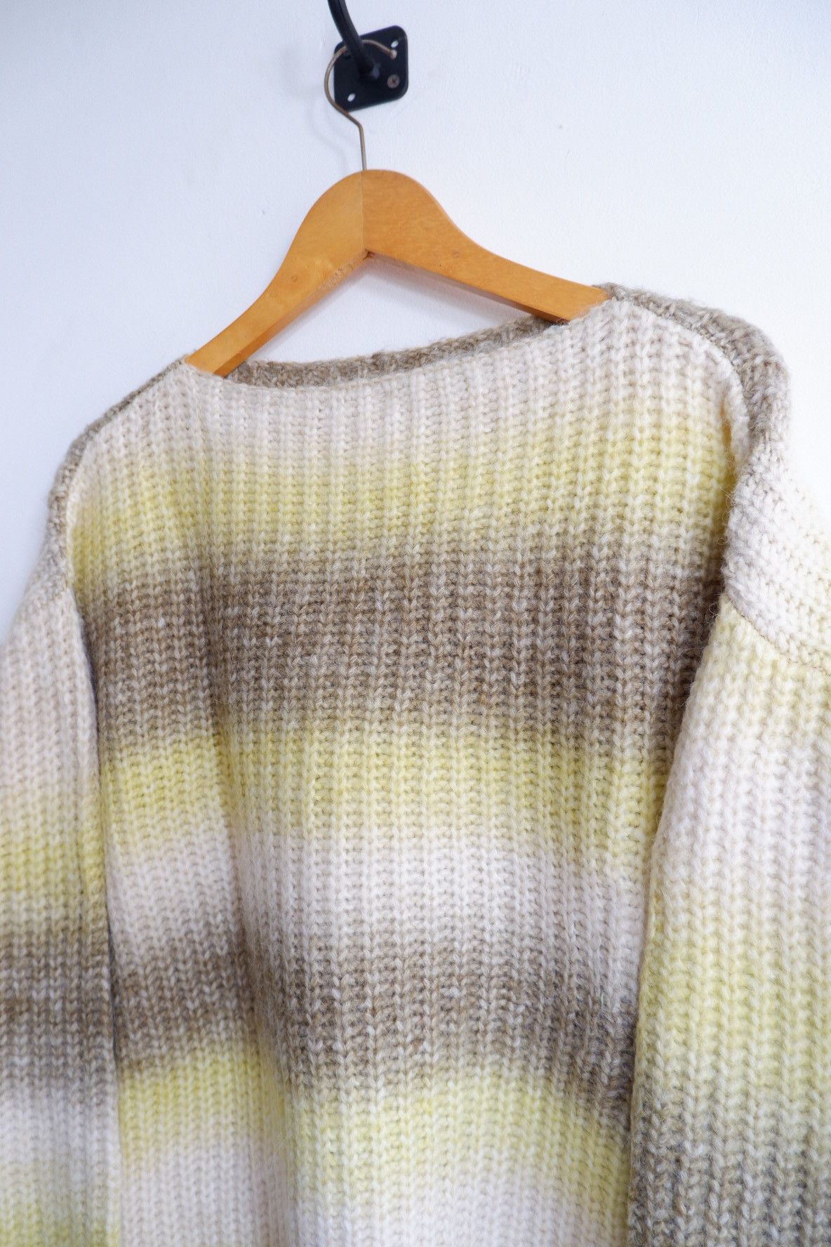 Japanese Brand NIKO AND Mohair Sweaters Size M / US 6-8 / IT 42-44 - 3 Thumbnail