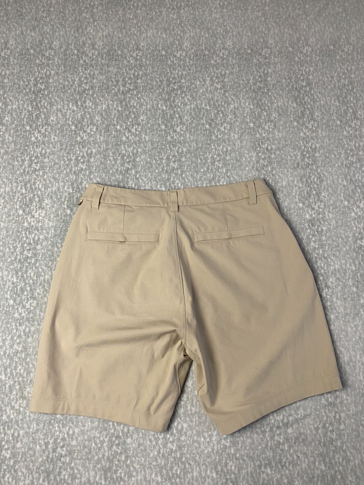 Lululemon Lululemon ABC Classic-Fit Shorts 9" Warpstreme Size US 30 / EU 46 - 4 Thumbnail