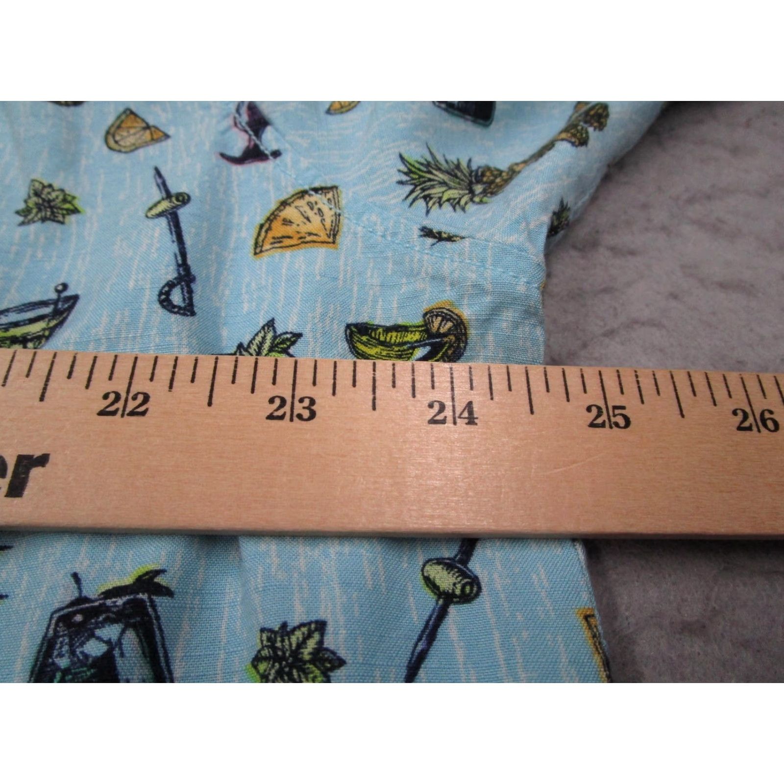 Tommy Bahama Tommy Bahama Shirt Mens XL Blue Pineapple Cocktail Print Button-Up Hawaiian Tropical Size US XL / EU 56 / 4 - 7 Thumbnail