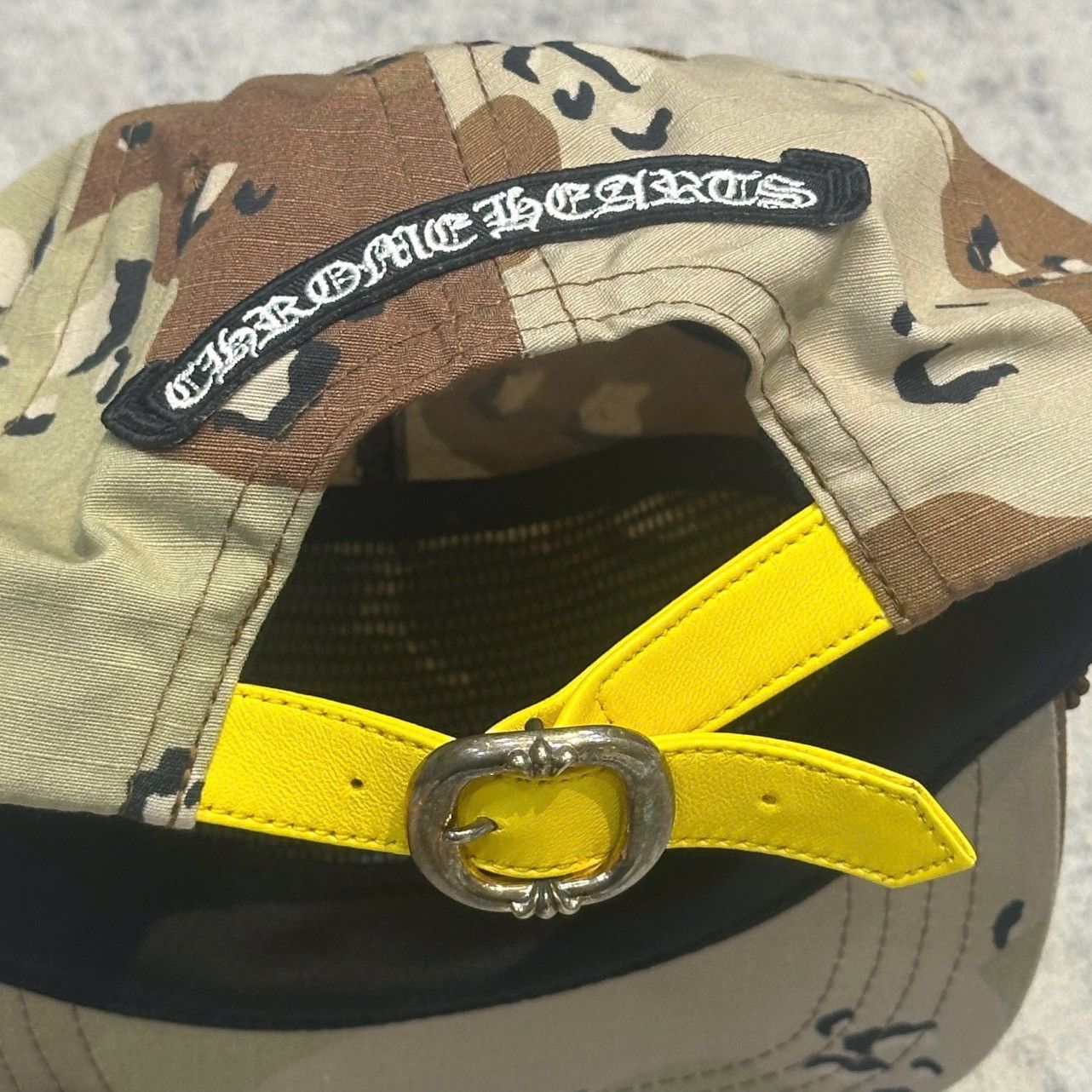 Chrome Hearts CHROME HEARTS SEX RECORDS CHOCO CHIP CAMO TRUCKER Hat Size ONE SIZE - 5 Thumbnail