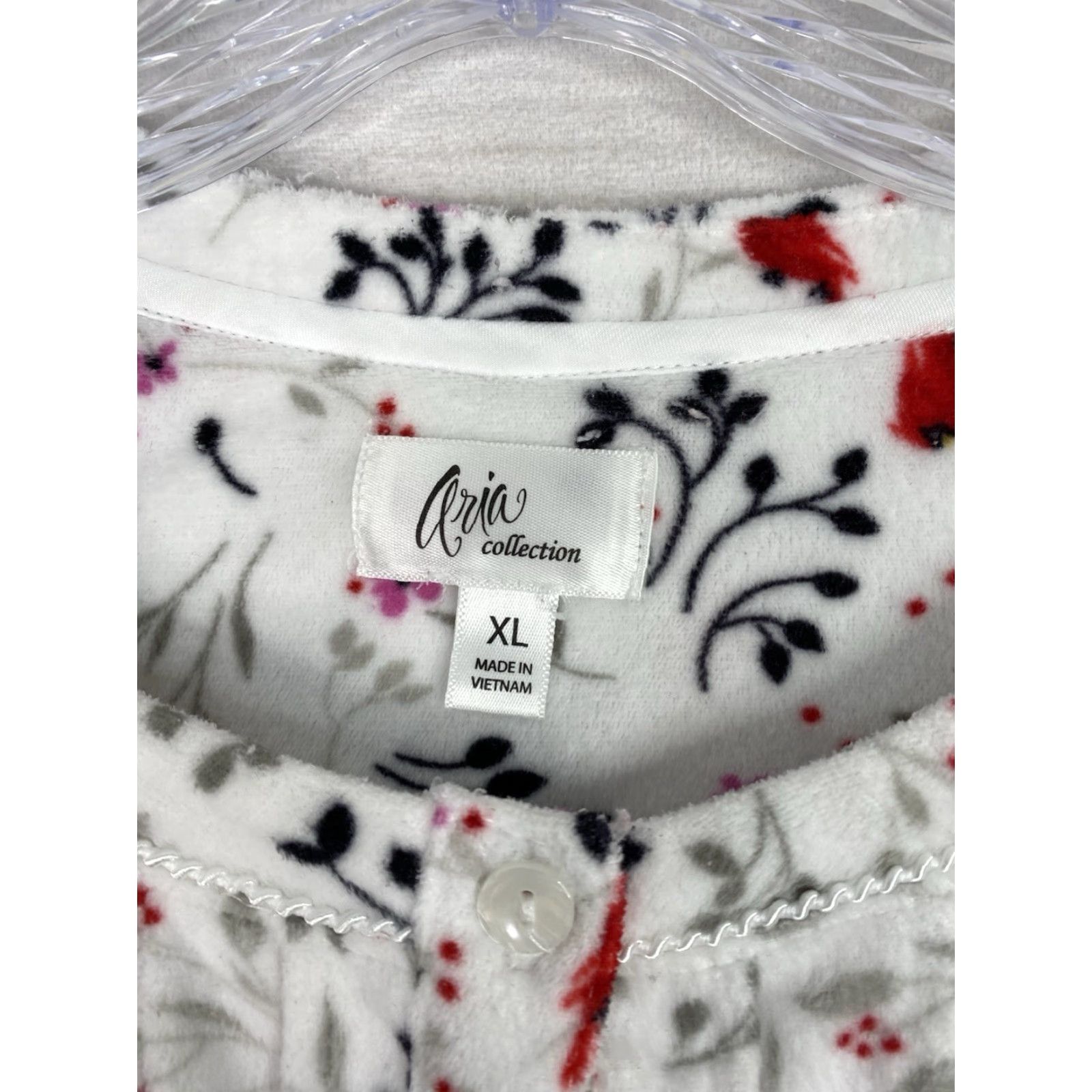 Ariat Aria Nightgown Womens XL White Cardinal Fleece Long Sleeve Button Round Neck Gown Pattern Birds Holiday Winter Spring Size ONE SIZE - 3 Thumbnail