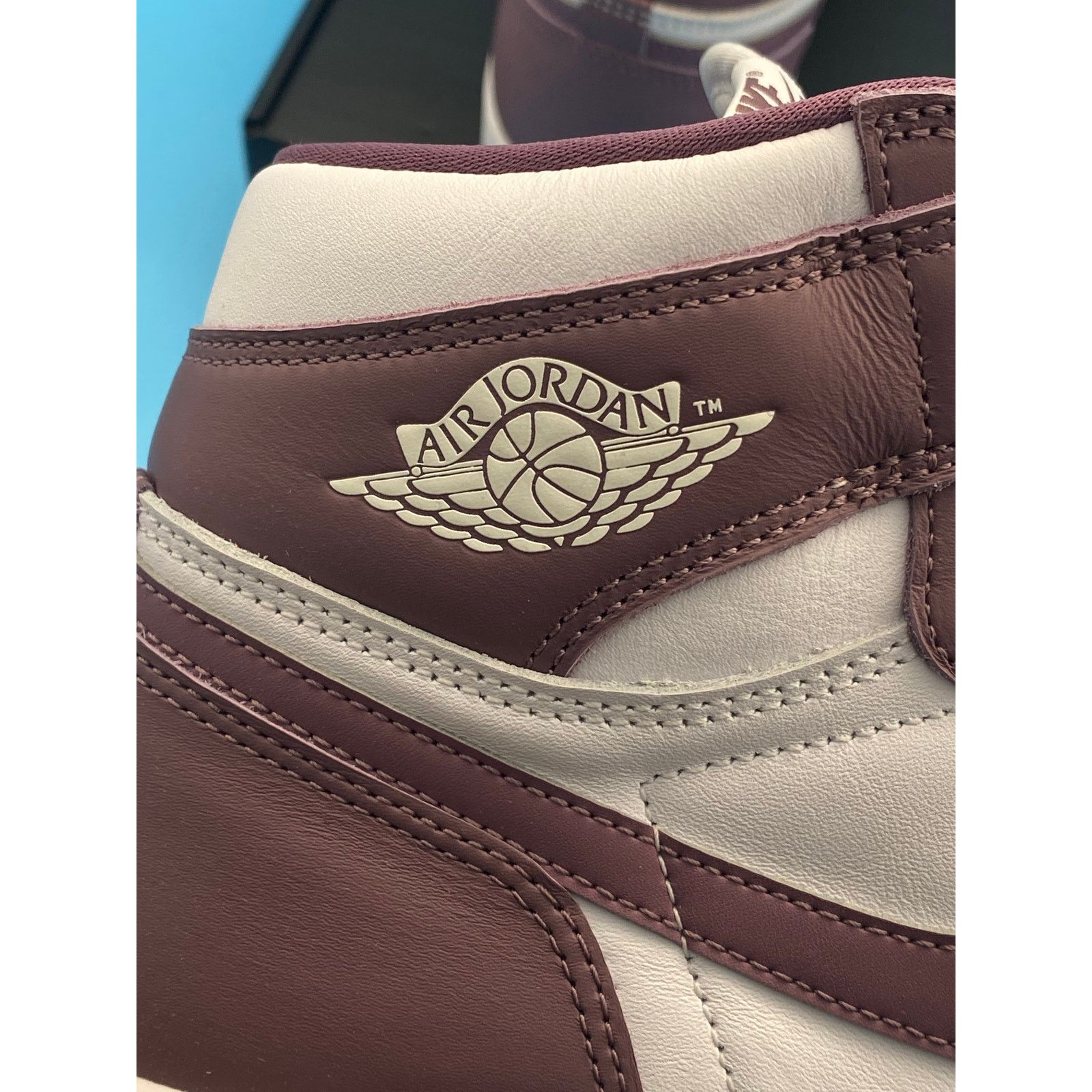 Nike Jordan 1 Retro High OG 'Mauve' Size US 9 / EU 42 - 7 Thumbnail