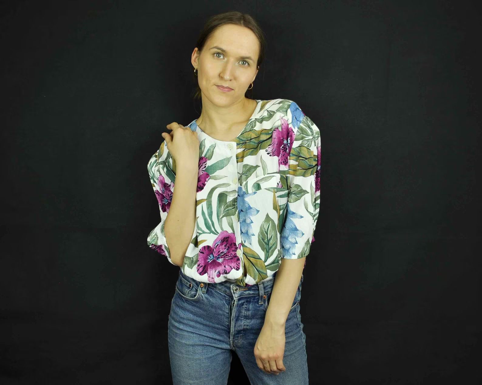 Boohoo × Vintage SUE Ellen Floral viscose silky short Sleeves Blouse Shirt Size XL / US 12-14 / IT 48-50 - 3 Thumbnail