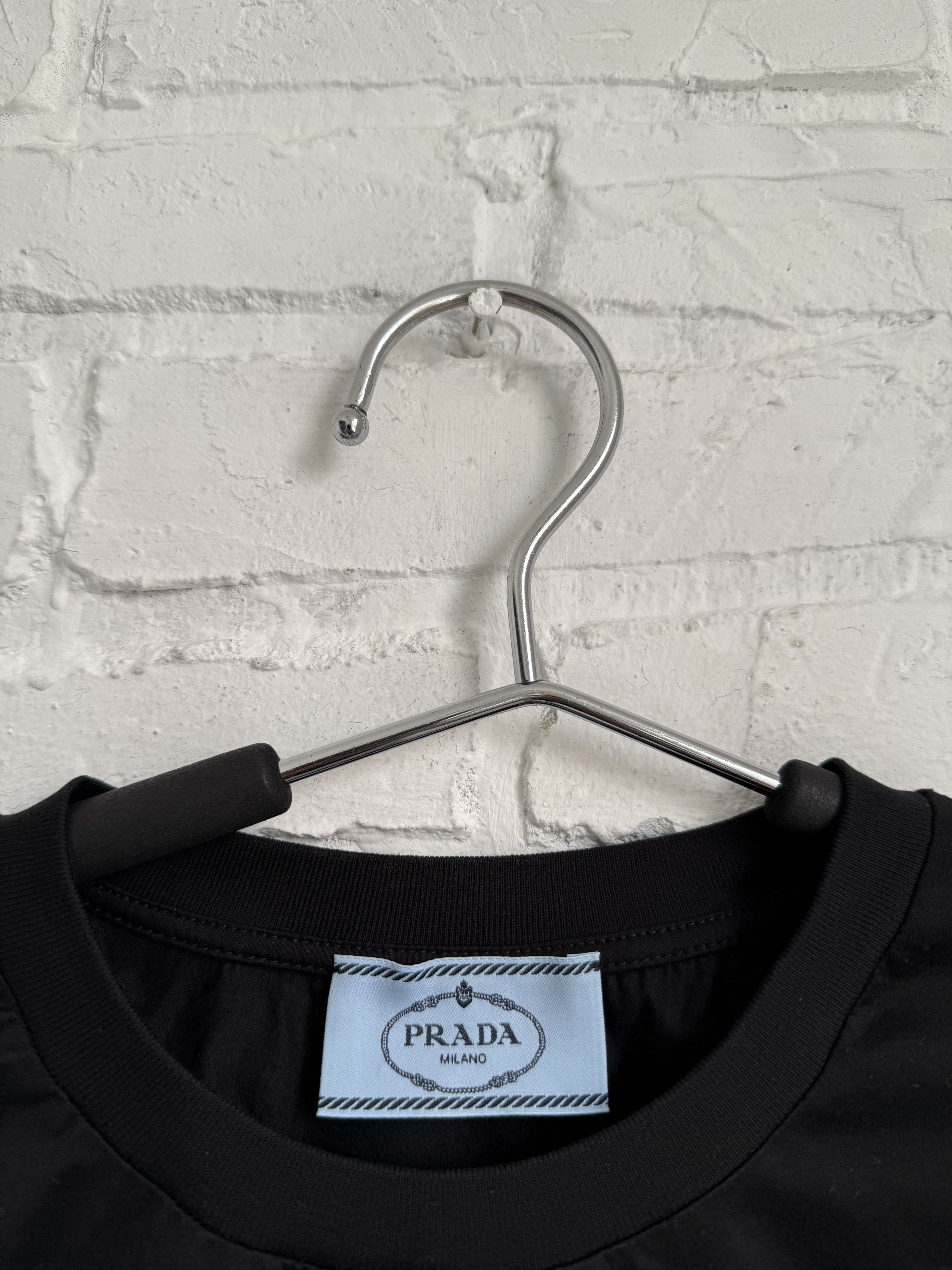 Prada Prada black t-shirt Size M / US 6-8 / IT 42-44 - 2 Thumbnail