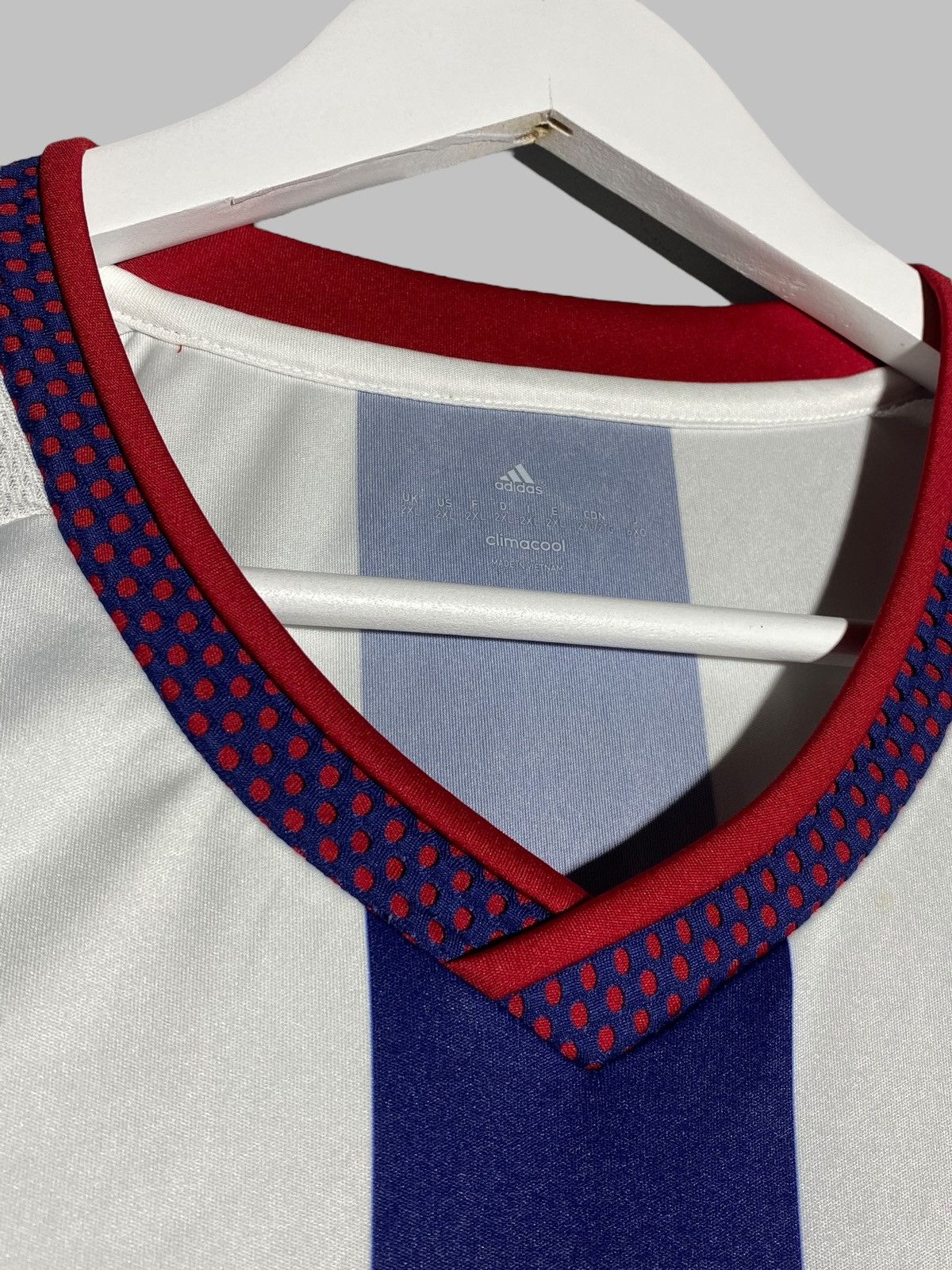 Adidas Adidas West Bromwich Albion 2015/16 Home Football Shirt Size US XXL / EU 58 / 5 - 14 Thumbnail
