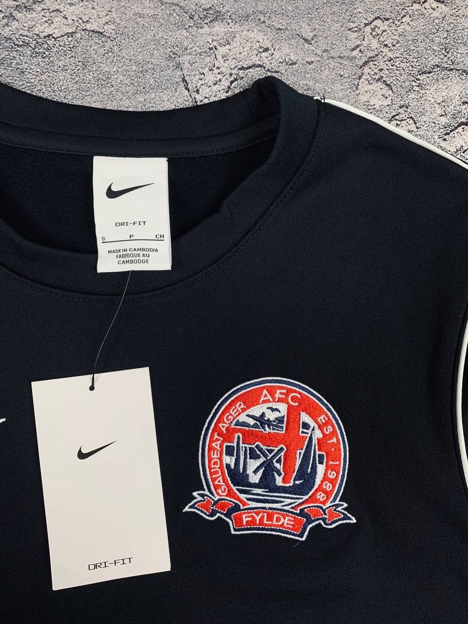 Nike Nike Football AFC Fylde Soccer Jersey 2017 2018 Long Sleeve Size US S / EU 44-46 / 1 - 7 Thumbnail