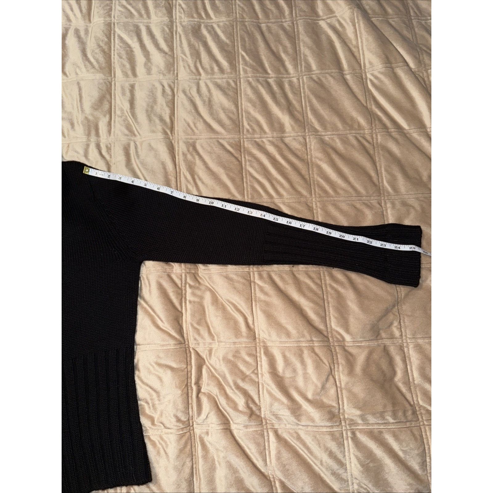 Other Willismith Women’s Black Sweater Faux Fur Merino Wool Sz M Size M / US 6-8 / IT 42-44 - 9 Thumbnail