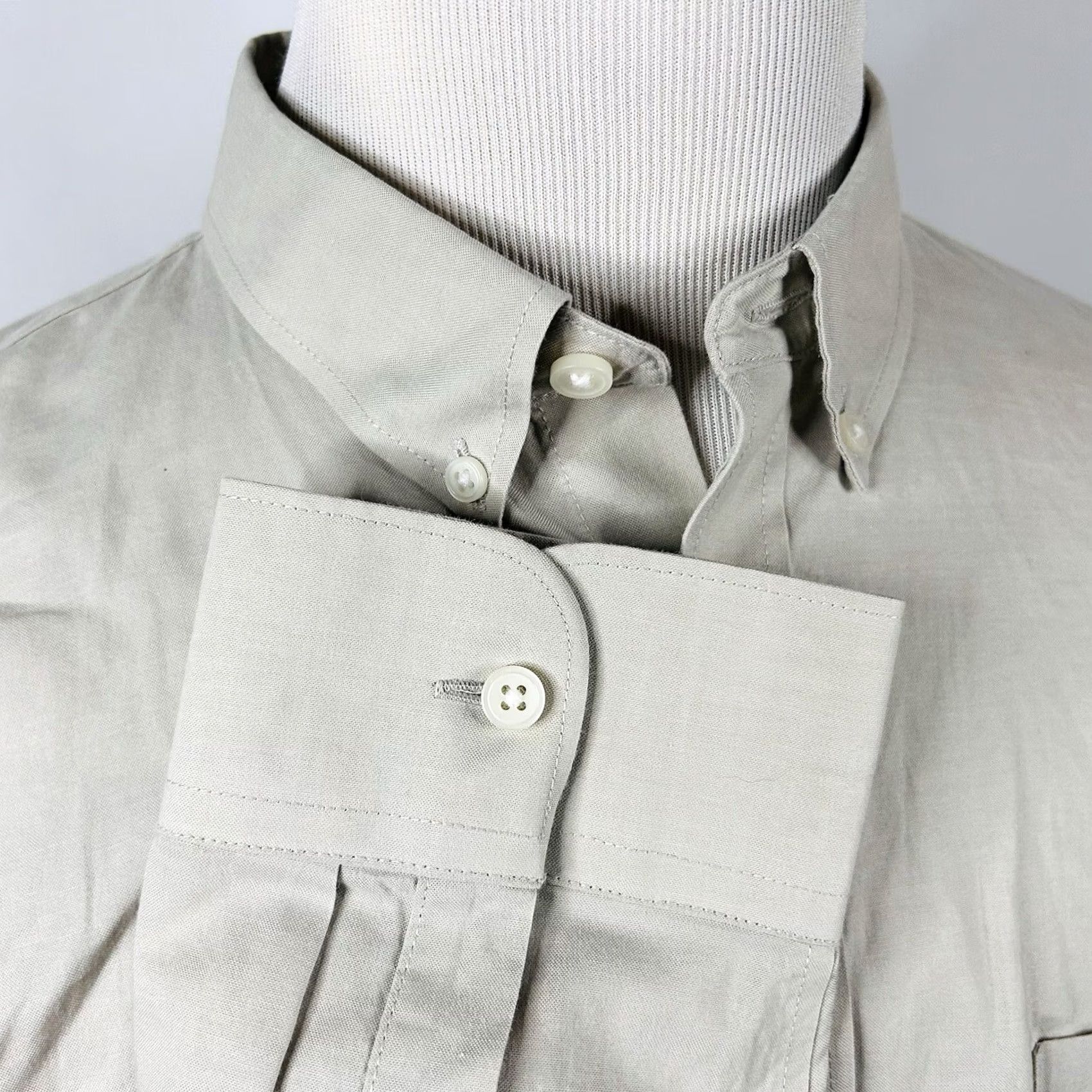 Everlane Everlane Button-Down Shirt XL Light Beige Cotton Blend Mens NWT Vintage: No (adjusted to original terms) Size US XL / EU 56 / 4 - 4 Thumbnail