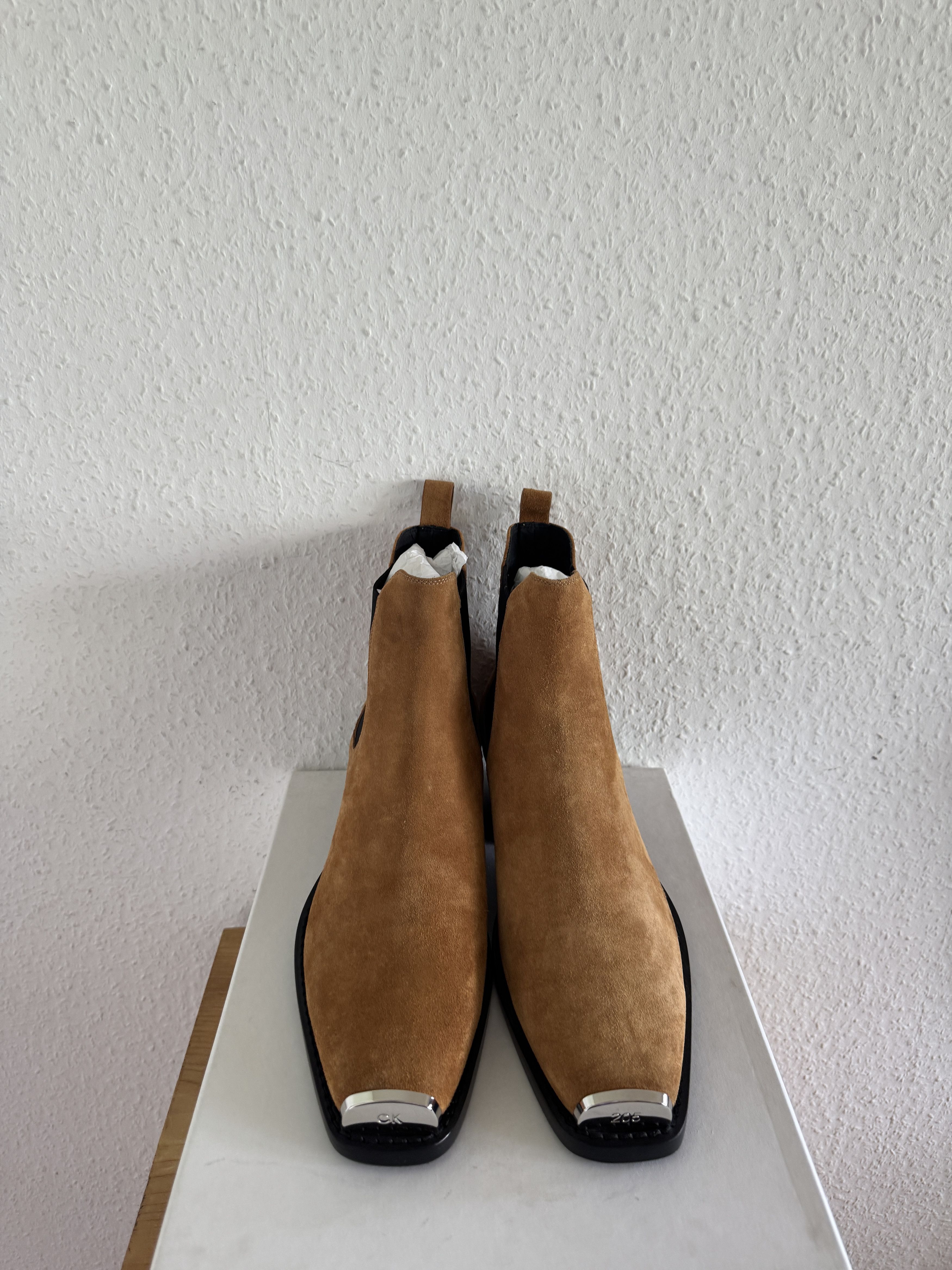 Calvin Klein 205W39NYC Walnut Suede Chelsea Boot Size US 12 / EU 45 - 3 Thumbnail