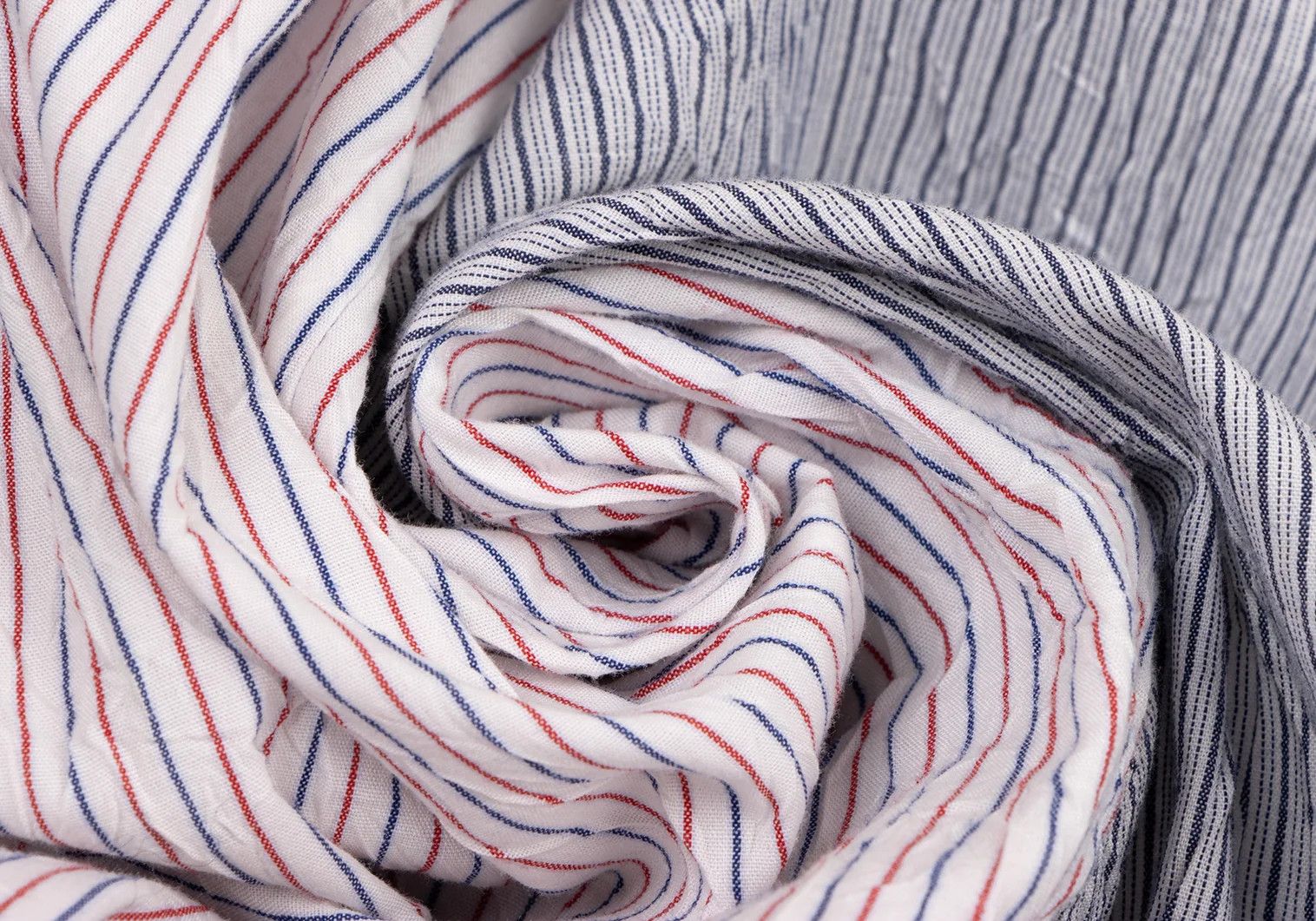 Issey Miyake Stripe Long Sleeve Shirt in Navy and White Size US M / EU 48-50 / 2 - 16 Thumbnail