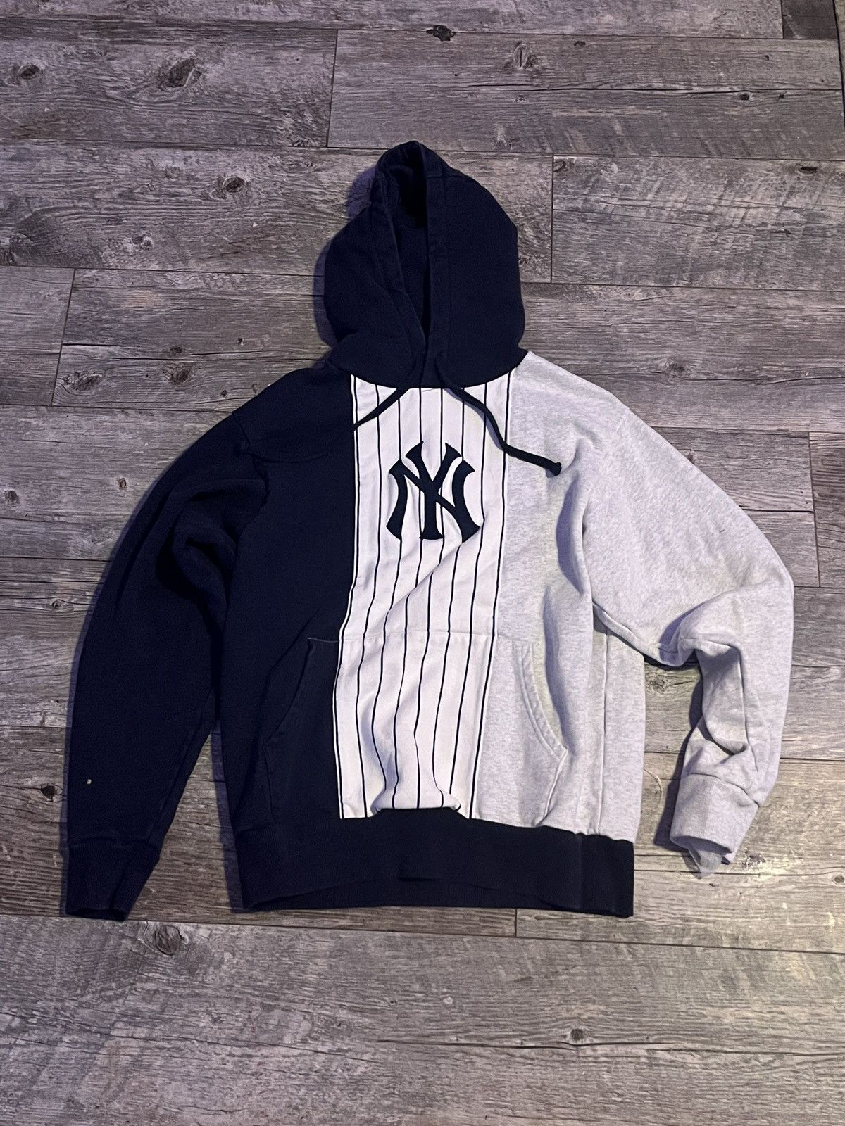 Kith × MLB Kith x NY MLB Hoodie Size US XS / EU 42 / 0 - 1 Thumbnail
