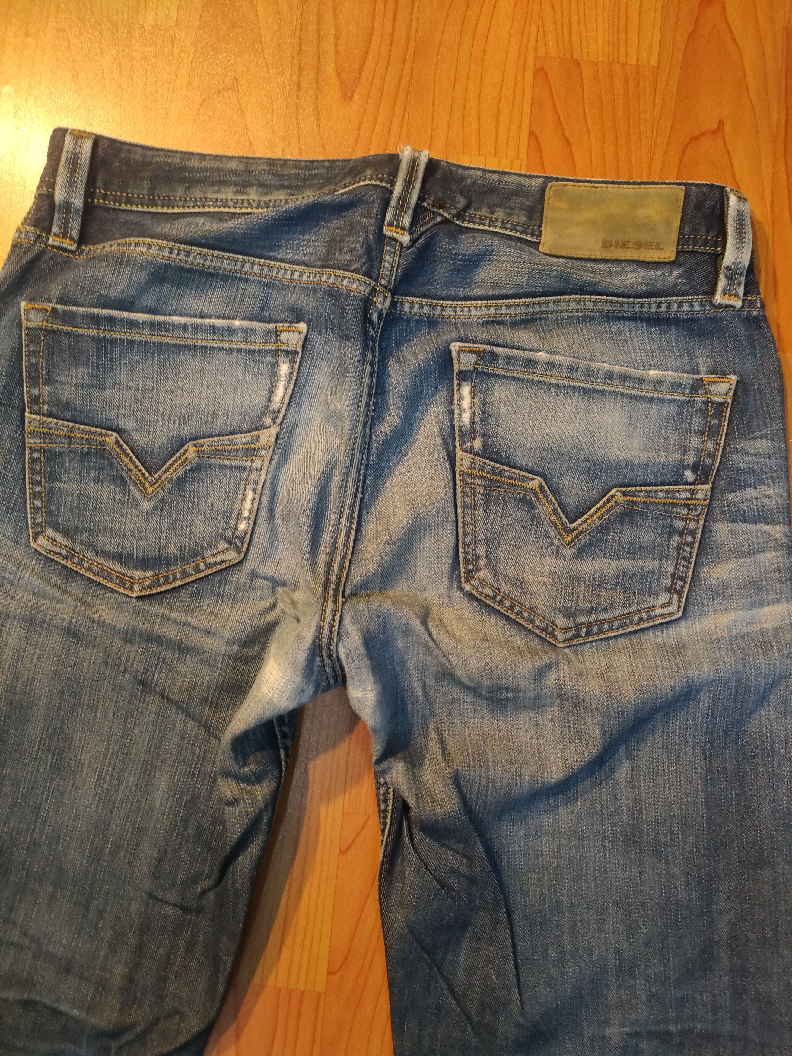 Diesel Distressed Diesel Larkee Jeans Size US 32 / EU 48 - 2 Thumbnail