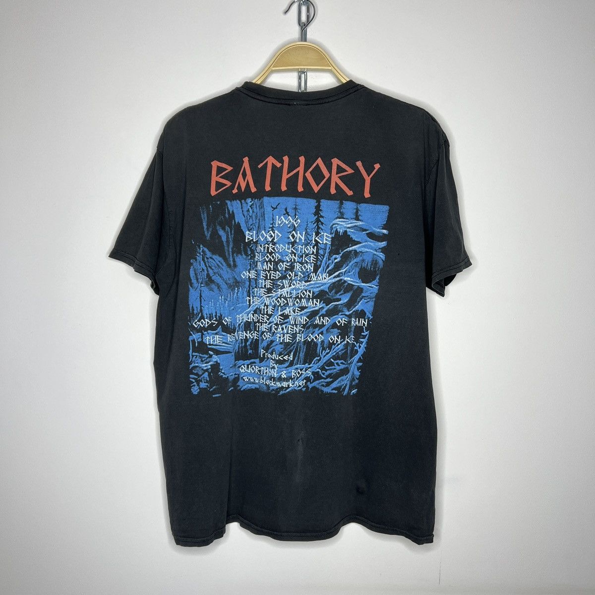 Band Tees Vintage Bathory Blood On Ice 1996 Tshirt Tee Faded Size US M / EU 48-50 / 2 - 2 Thumbnail