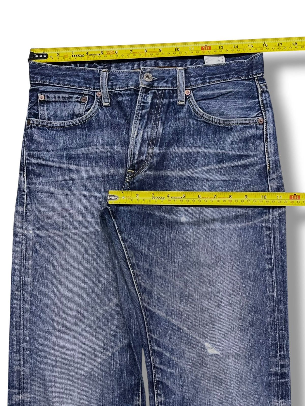 Uniqlo Vintage Uniqlo UJ - Faded Wash, Distressed Denim Size US 31 - 17 Thumbnail