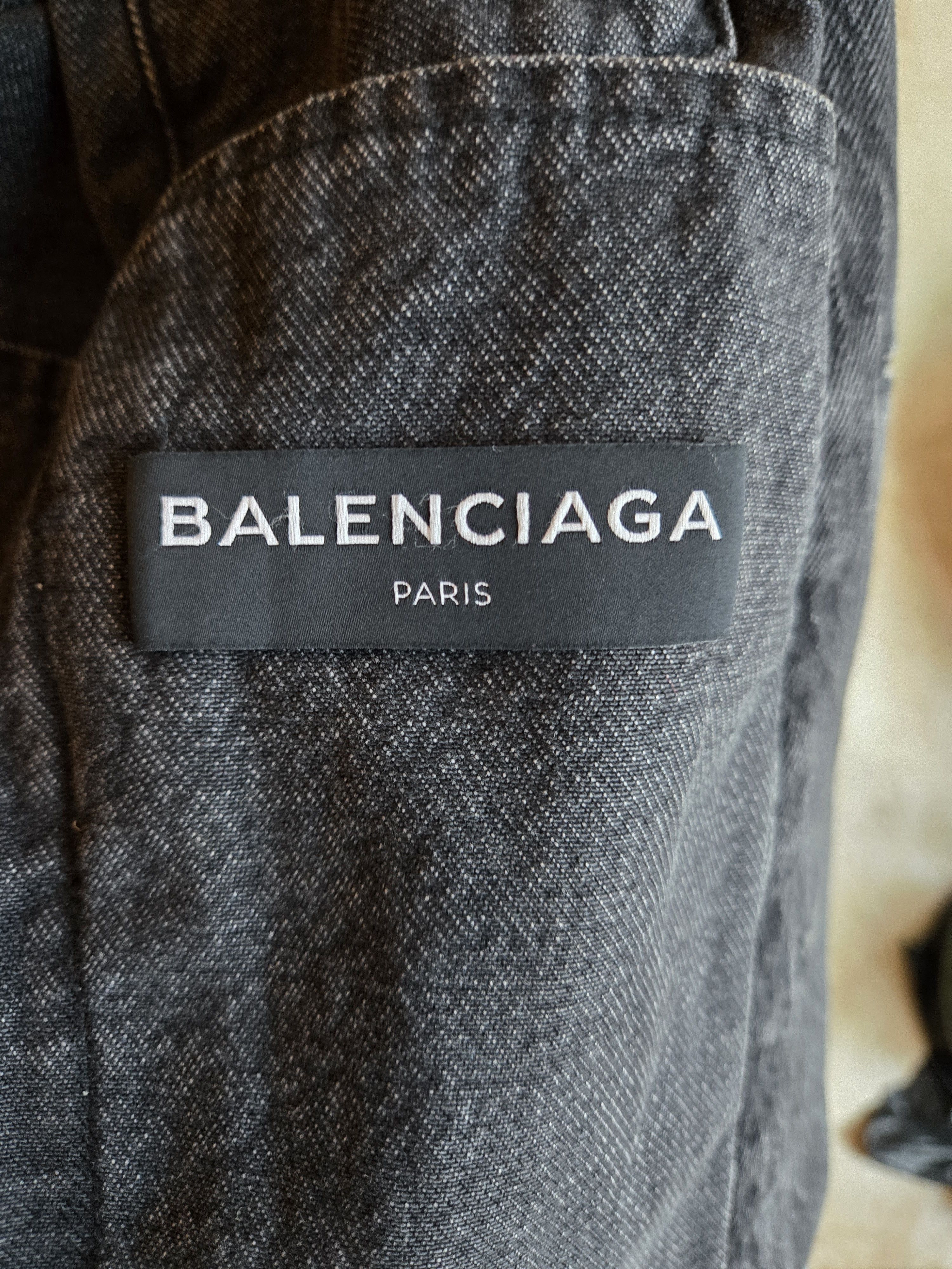 Balenciaga Balenciaga Sinners Distressed Denim Jacket Size US S / EU 44-46 / 1 - 2 Thumbnail