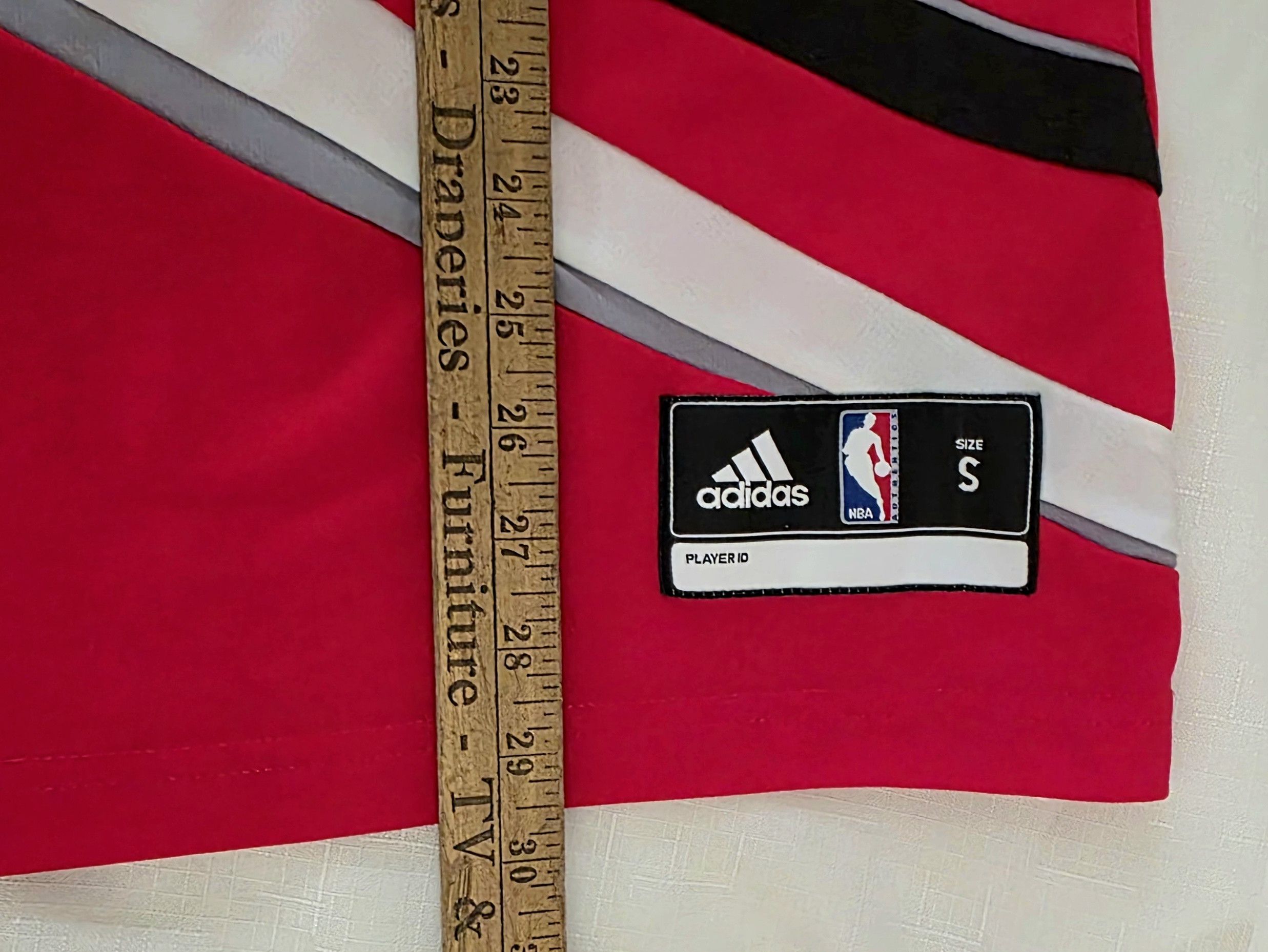 Adidas Adidas Portland Trail Blazers Damian Lillard #0 Swingman NBA Size US S / EU 44-46 / 1 - 8 Thumbnail