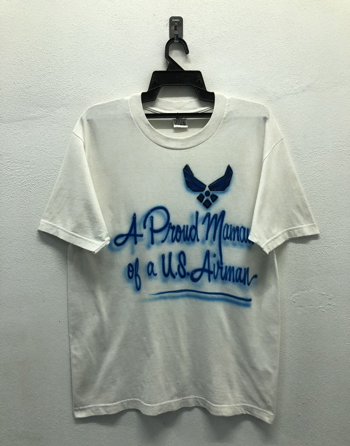 Vintage Vintage Pro Club A Proud Mamaw Of A U.S. Airman T-Shirt Size US L / EU 52-54 / 3 - 1 Thumbnail