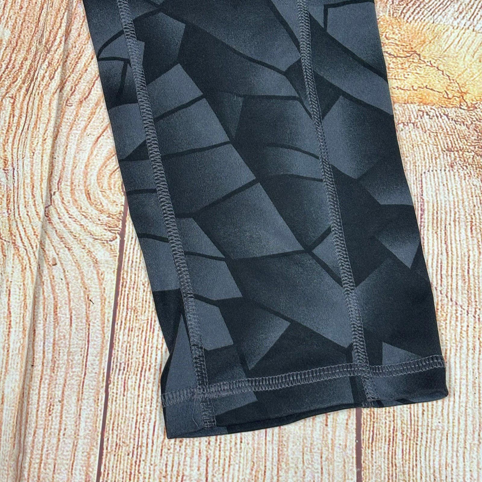 Old Navy Old Navy Active Fitted Leggings XS Size 26" / US 2 / IT 38 - 2 Thumbnail